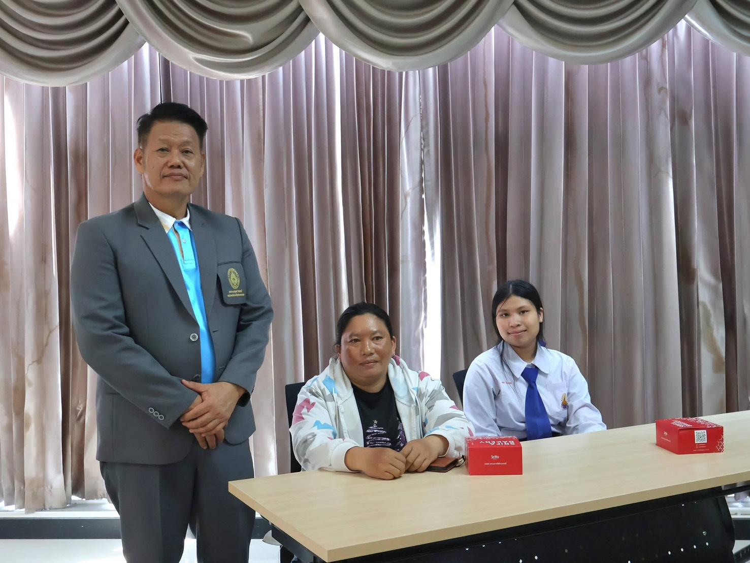 10. กิจกรรมประชุมผู้ปกครองนักศึกษาชั้นปีที่ 1