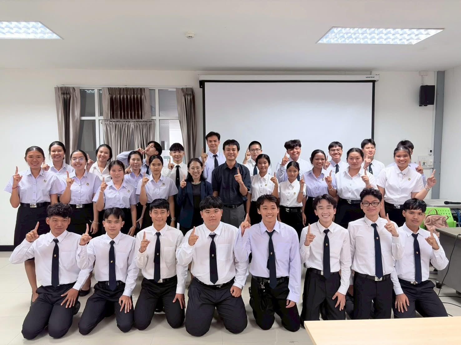 1. กิจกรรมพบนักศึกษาใหม่ ชั้นปีที่ 1 ประจำปีการศึกษา 2569