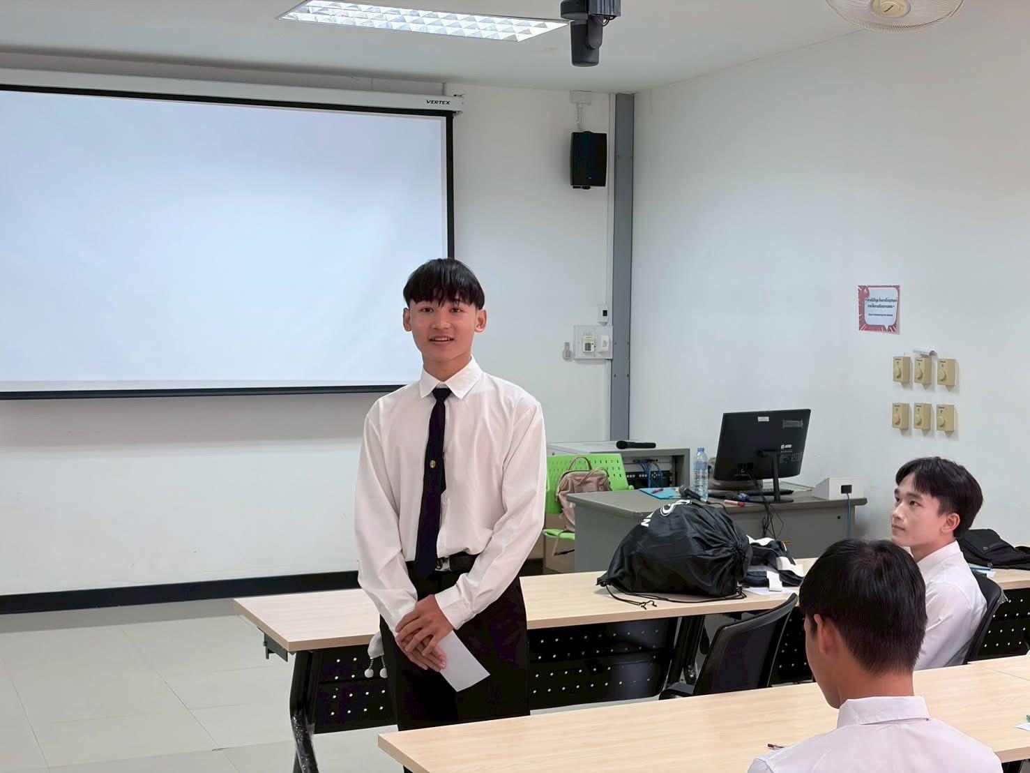6. กิจกรรมพบนักศึกษาใหม่ ชั้นปีที่ 1 ประจำปีการศึกษา 2569