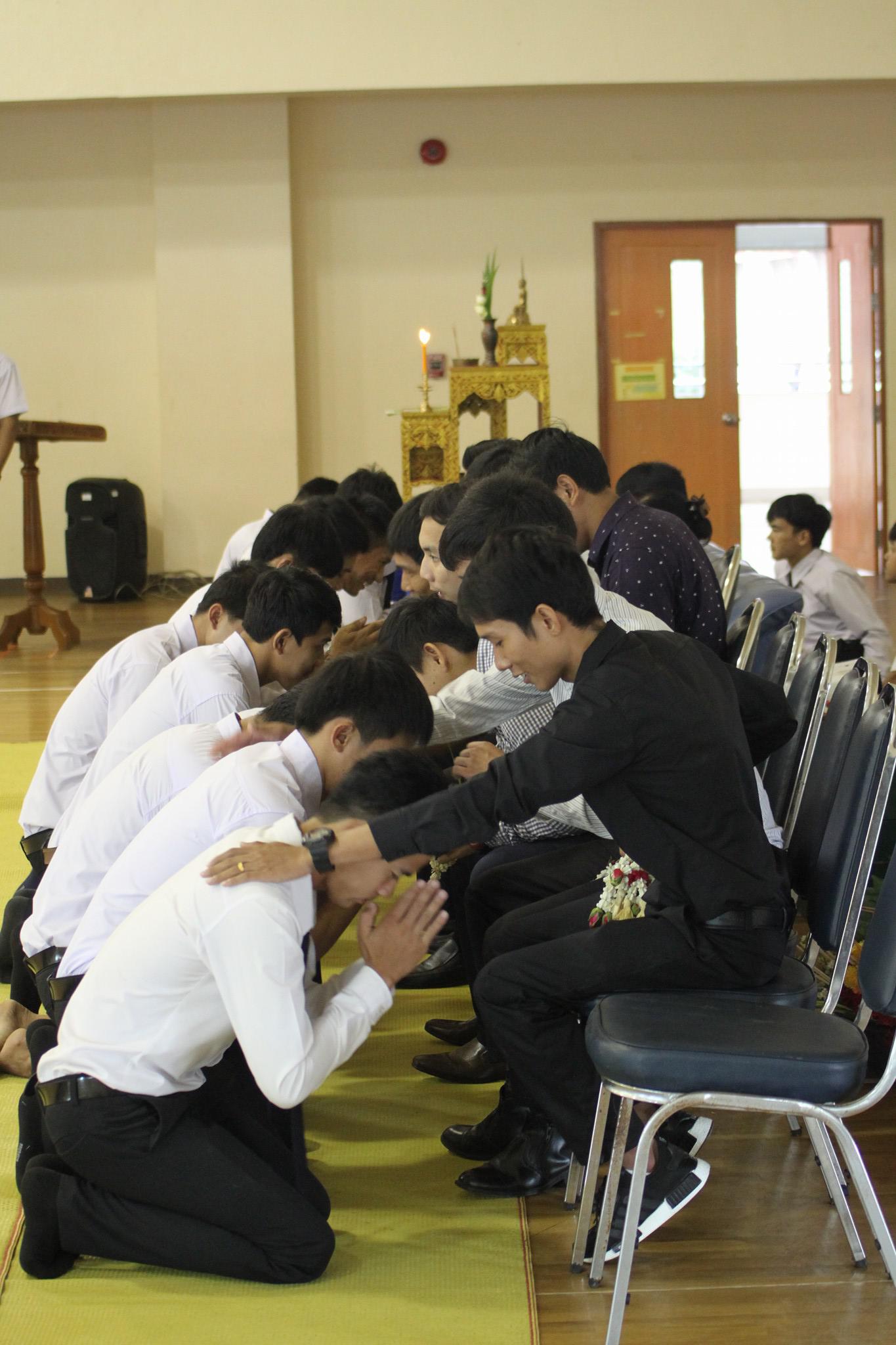 4. กิจกรรมไหว้ครูโปรแกรมวิชาพลศึกษา คณะครุศาสตร์ วันที่ 12 กรกฎาคม พ.ศ.2560