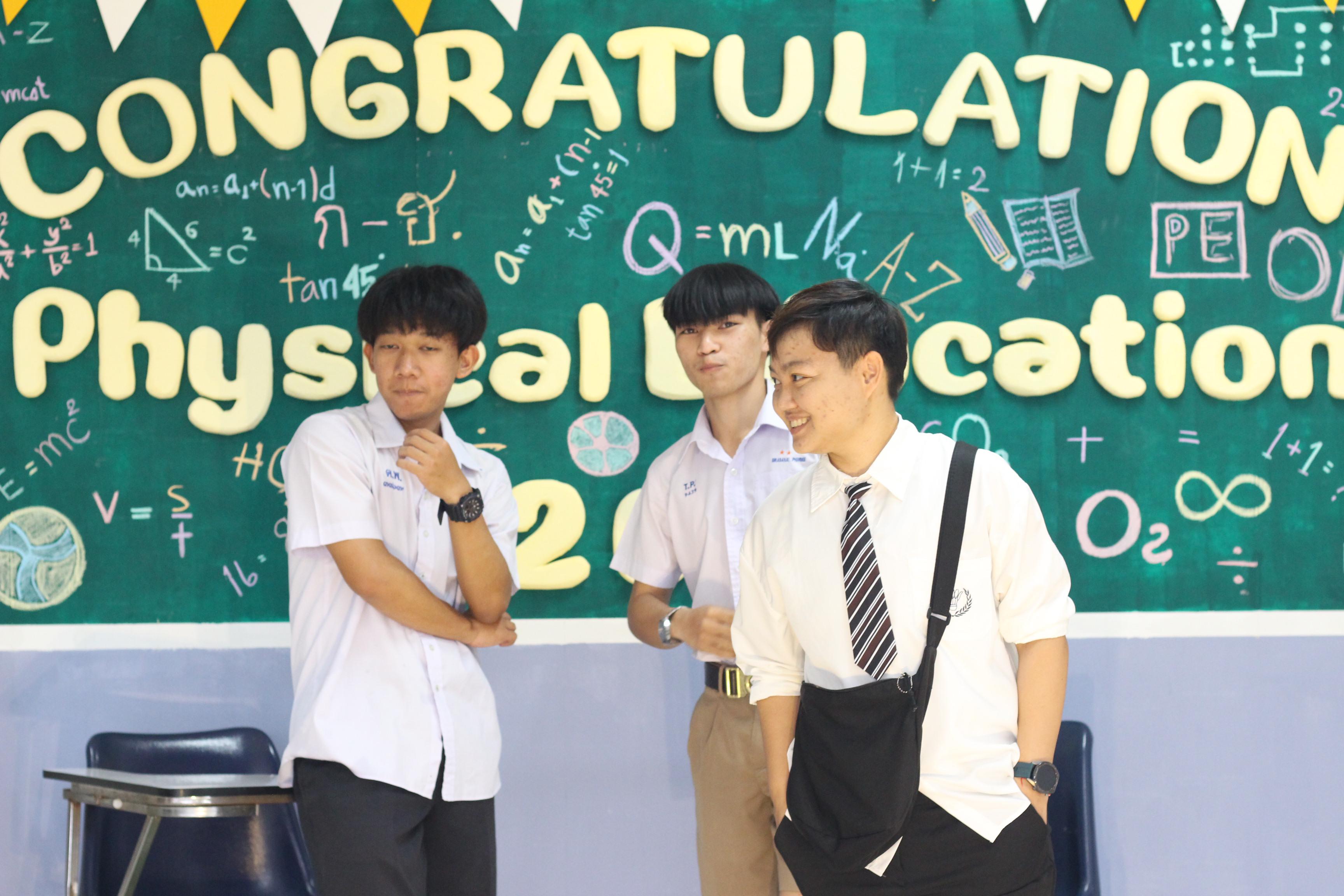 232. วันที่ 17 มีนาคม 2567 ที่ผ่านมา โปรแกรมวิชาพลศึกษา ได้จัดกิจกรรมแสดงความยินดีกับนักศึกษา ชั้นปีที่ 4 (รหัส 63) 