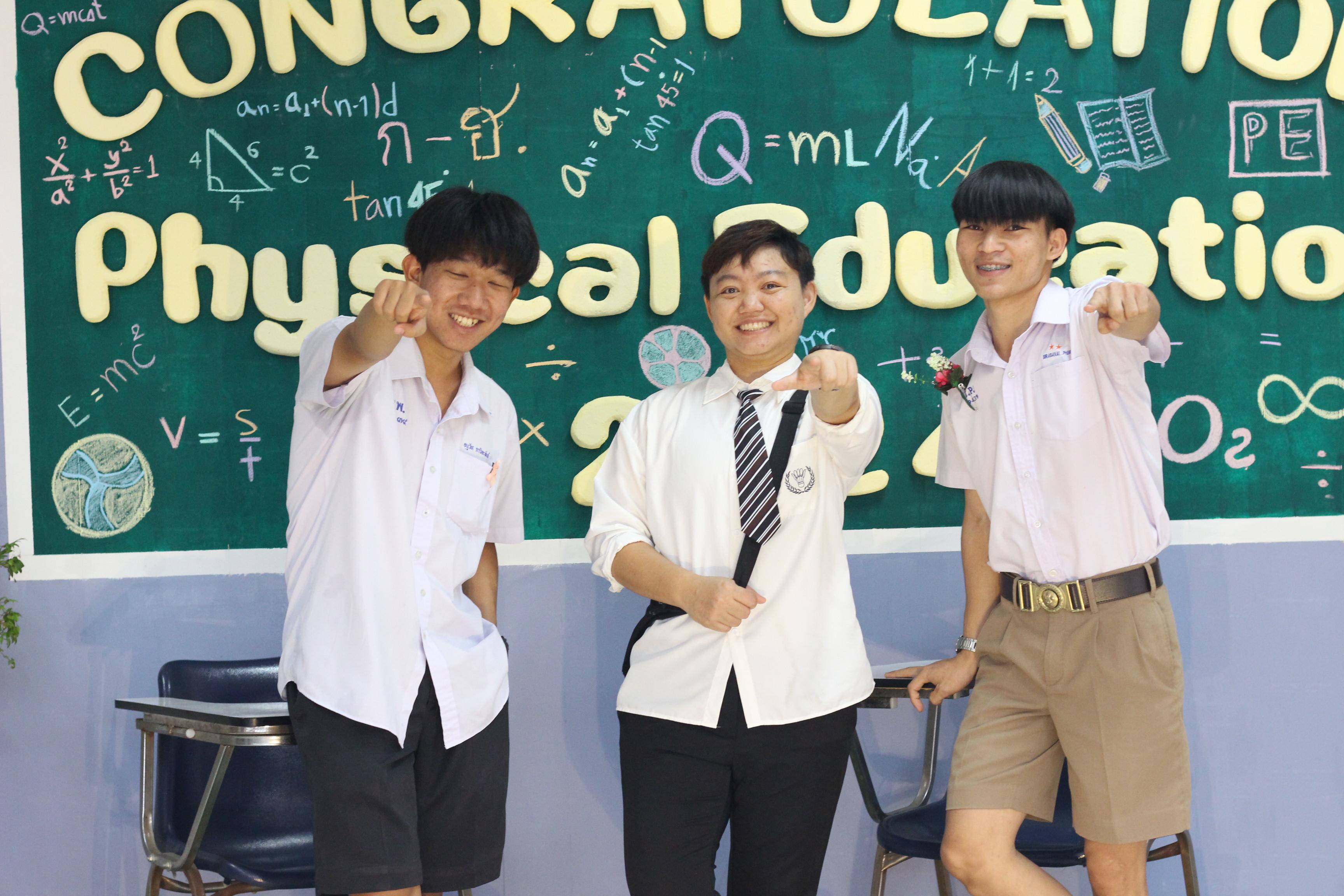 237. วันที่ 17 มีนาคม 2567 ที่ผ่านมา โปรแกรมวิชาพลศึกษา ได้จัดกิจกรรมแสดงความยินดีกับนักศึกษา ชั้นปีที่ 4 (รหัส 63) 