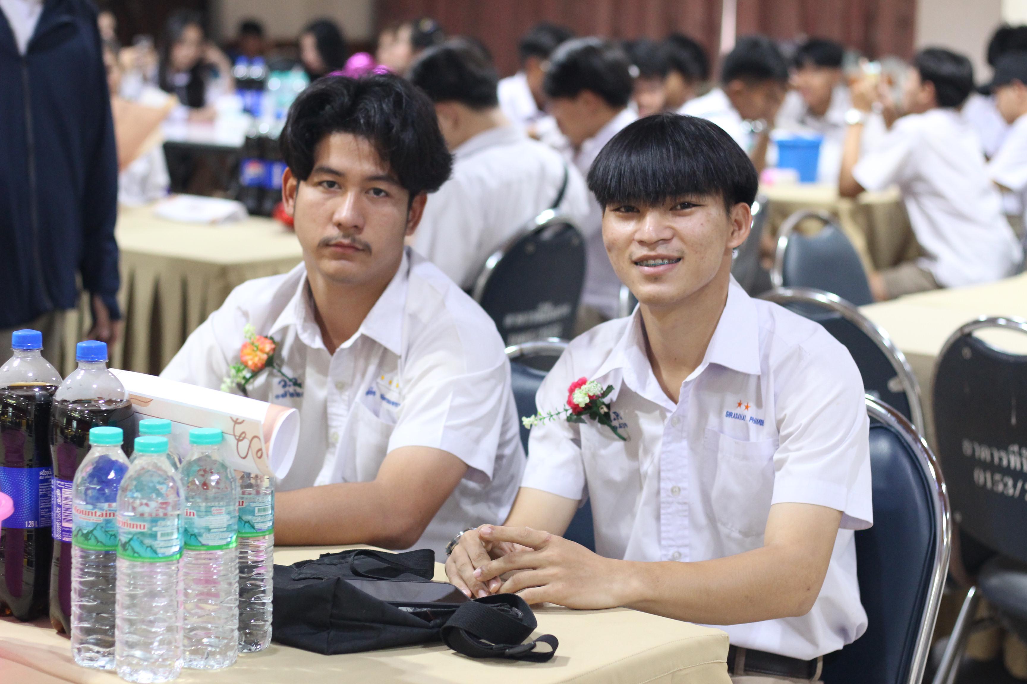 338. วันที่ 17 มีนาคม 2567 ที่ผ่านมา โปรแกรมวิชาพลศึกษา ได้จัดกิจกรรมแสดงความยินดีกับนักศึกษา ชั้นปีที่ 4 (รหัส 63) 