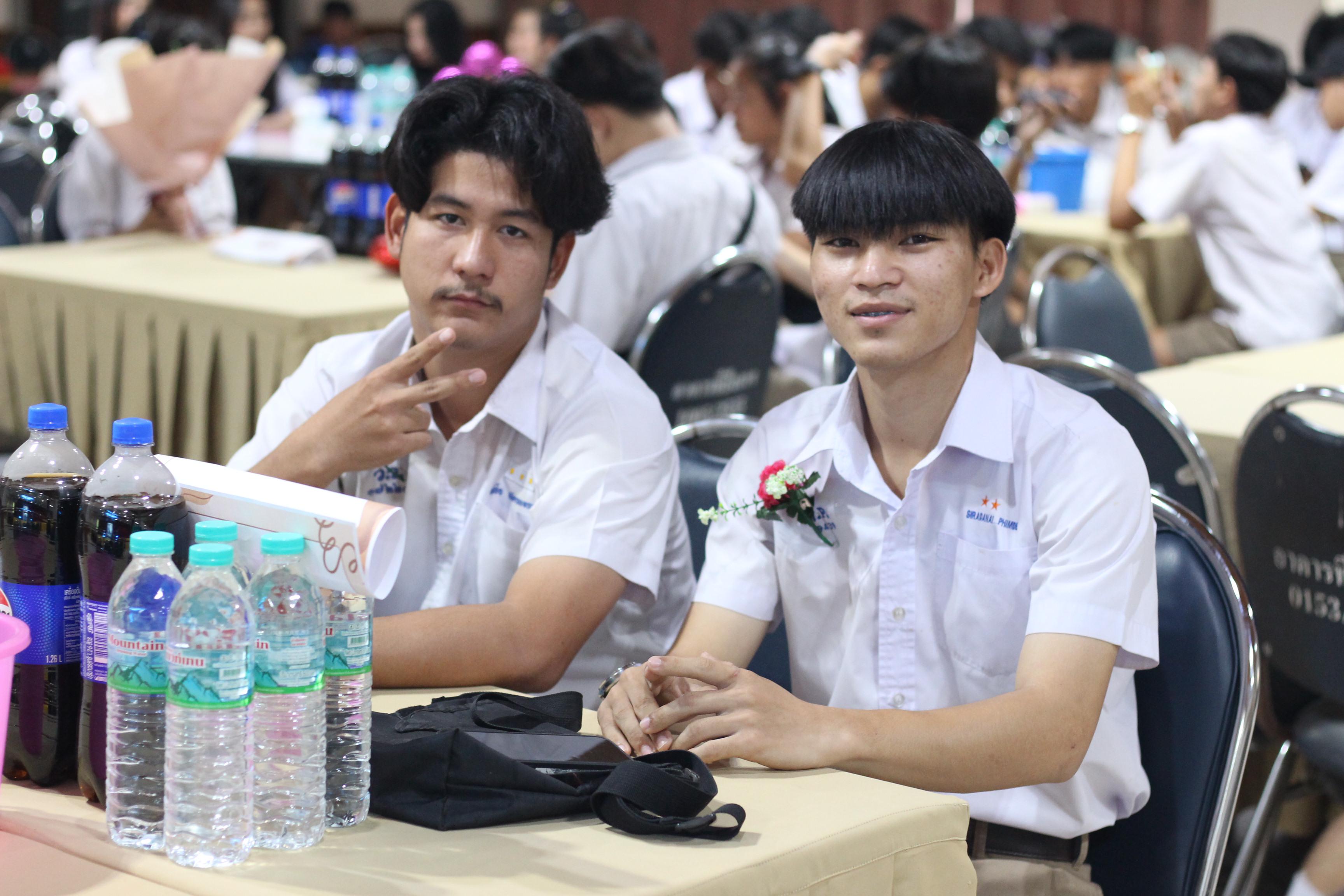 341. วันที่ 17 มีนาคม 2567 ที่ผ่านมา โปรแกรมวิชาพลศึกษา ได้จัดกิจกรรมแสดงความยินดีกับนักศึกษา ชั้นปีที่ 4 (รหัส 63) 