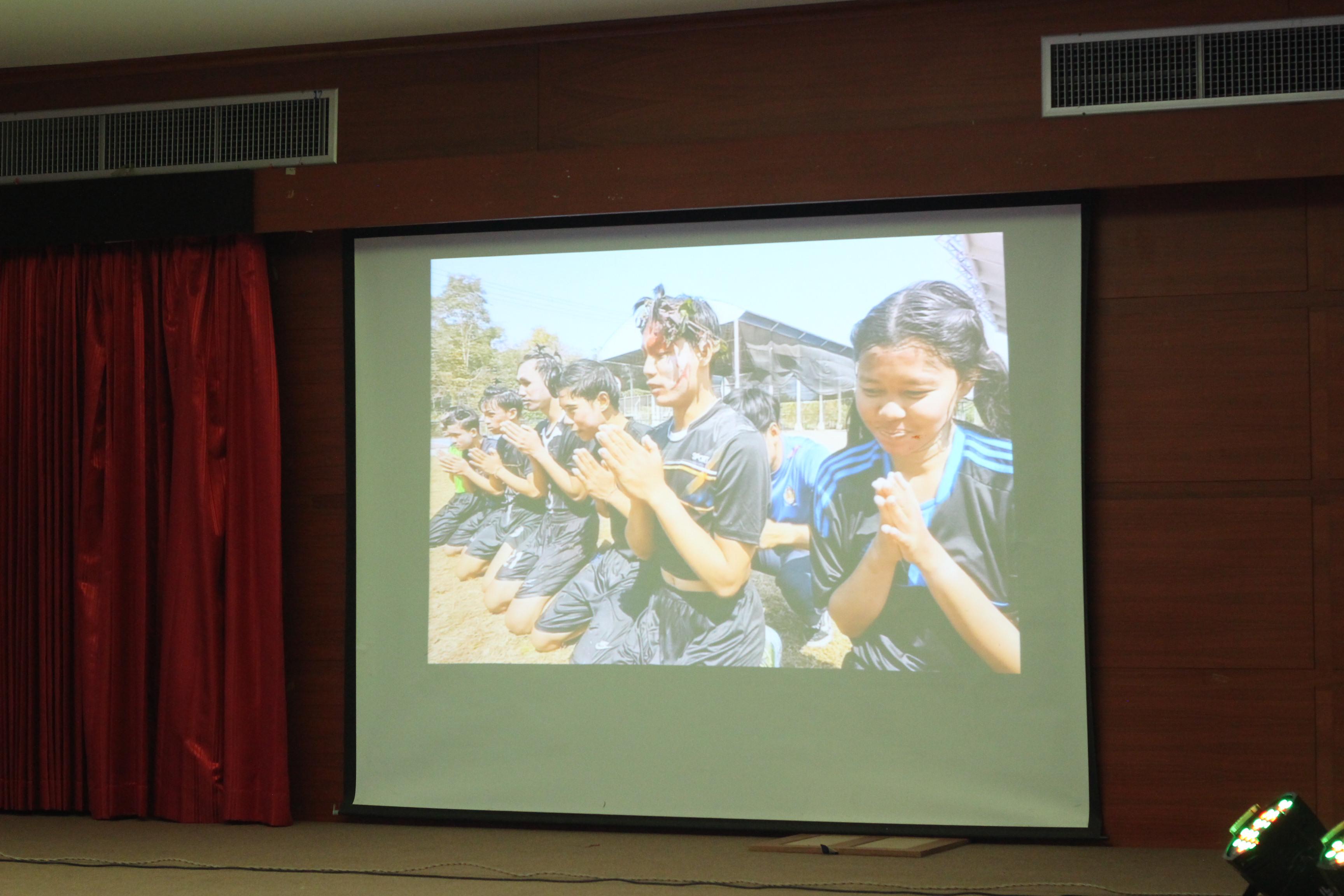 564. วันที่ 17 มีนาคม 2567 ที่ผ่านมา โปรแกรมวิชาพลศึกษา ได้จัดกิจกรรมแสดงความยินดีกับนักศึกษา ชั้นปีที่ 4 (รหัส 63) 