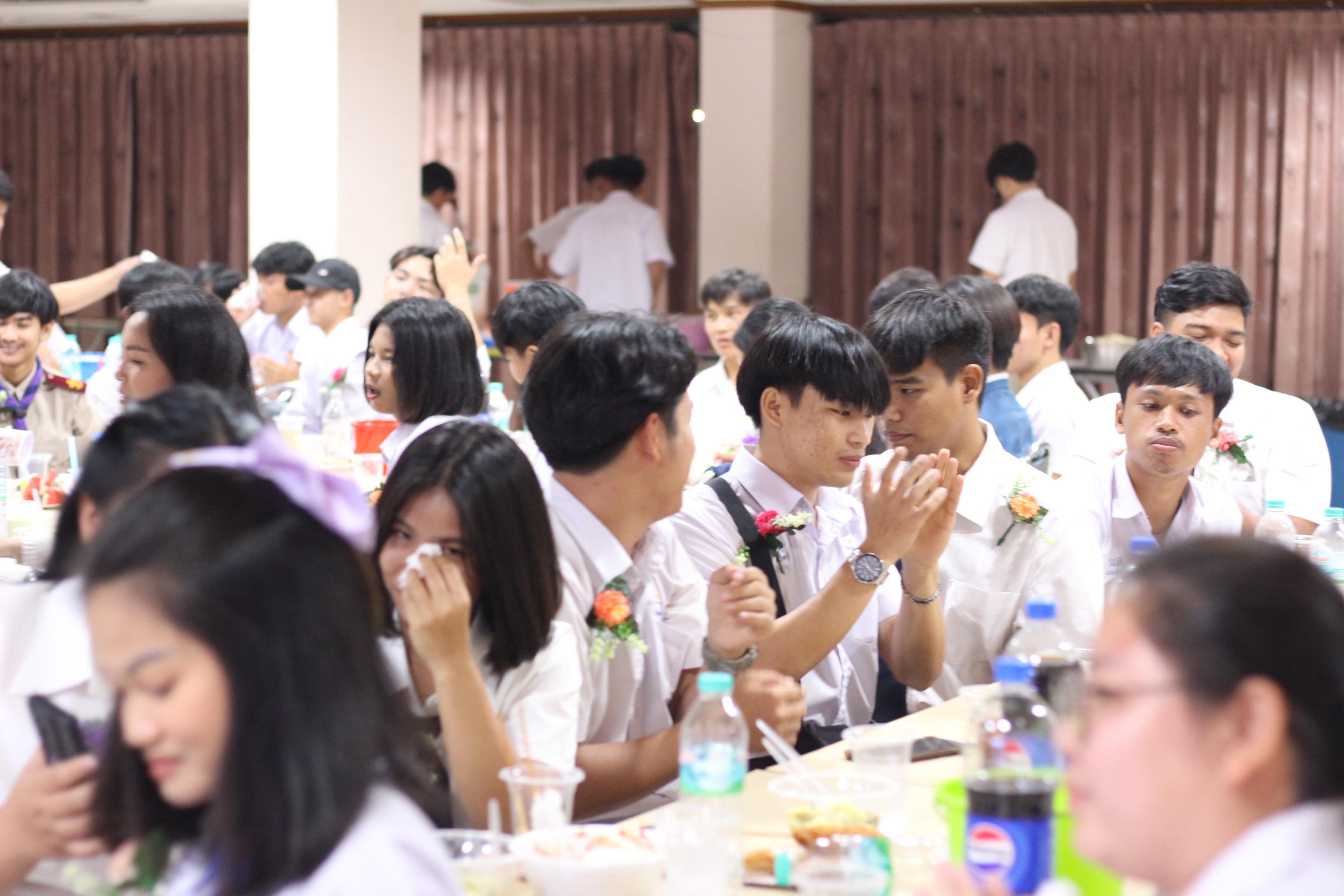 667. วันที่ 17 มีนาคม 2567 ที่ผ่านมา โปรแกรมวิชาพลศึกษา ได้จัดกิจกรรมแสดงความยินดีกับนักศึกษา ชั้นปีที่ 4 (รหัส 63) 