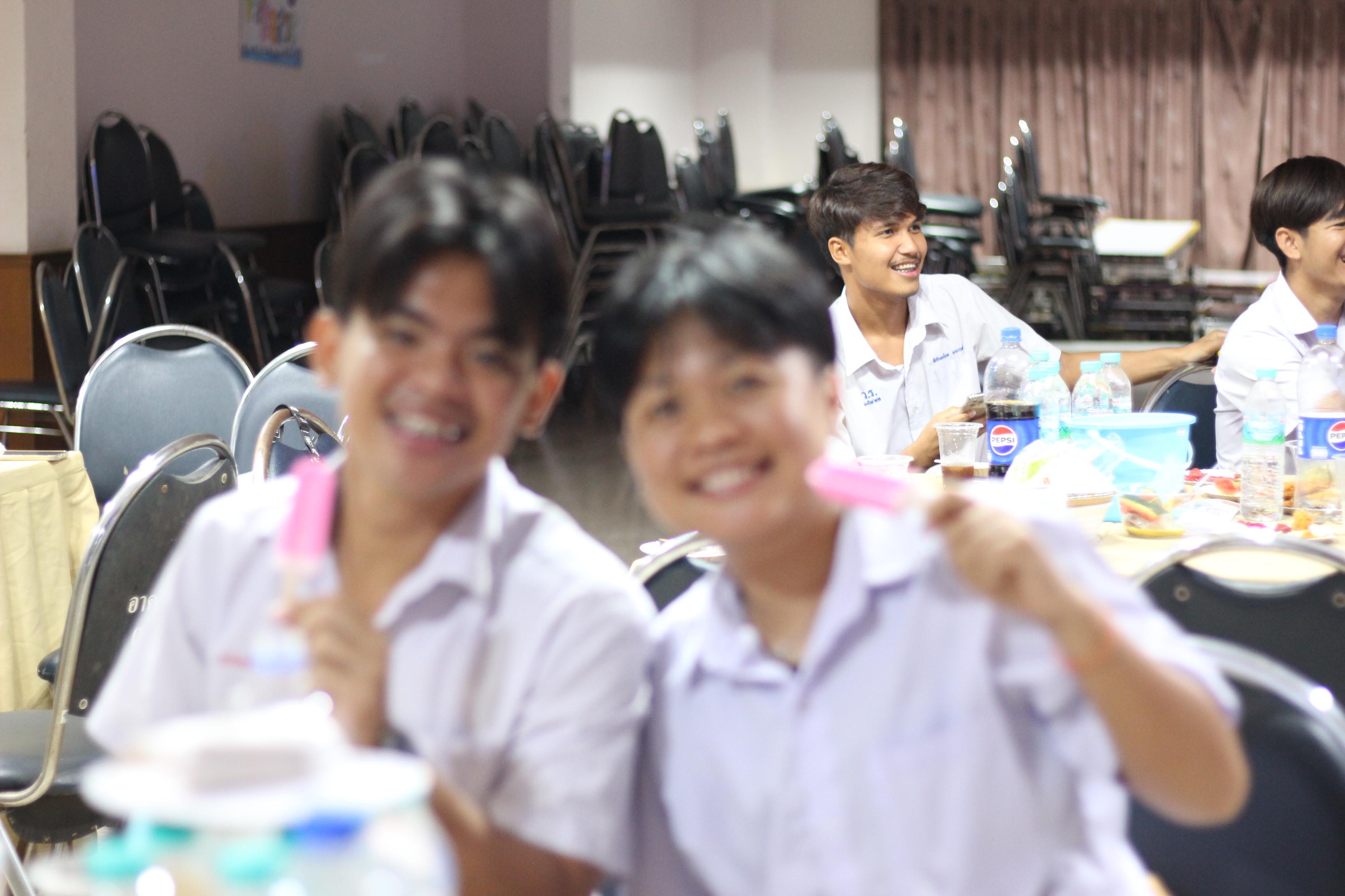 740. วันที่ 17 มีนาคม 2567 ที่ผ่านมา โปรแกรมวิชาพลศึกษา ได้จัดกิจกรรมแสดงความยินดีกับนักศึกษา ชั้นปีที่ 4 (รหัส 63) 