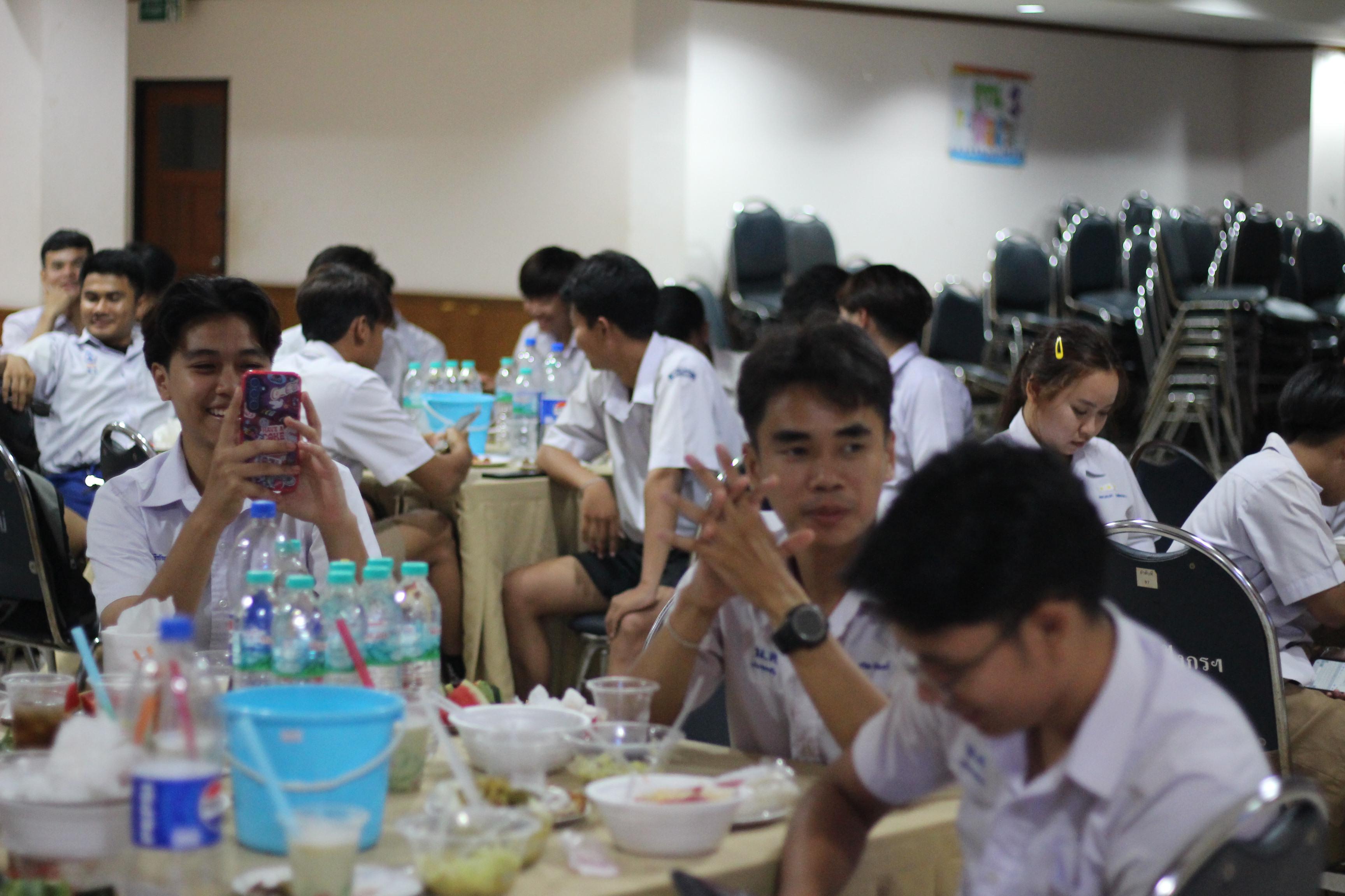 859. วันที่ 17 มีนาคม 2567 ที่ผ่านมา โปรแกรมวิชาพลศึกษา ได้จัดกิจกรรมแสดงความยินดีกับนักศึกษา ชั้นปีที่ 4 (รหัส 63) 