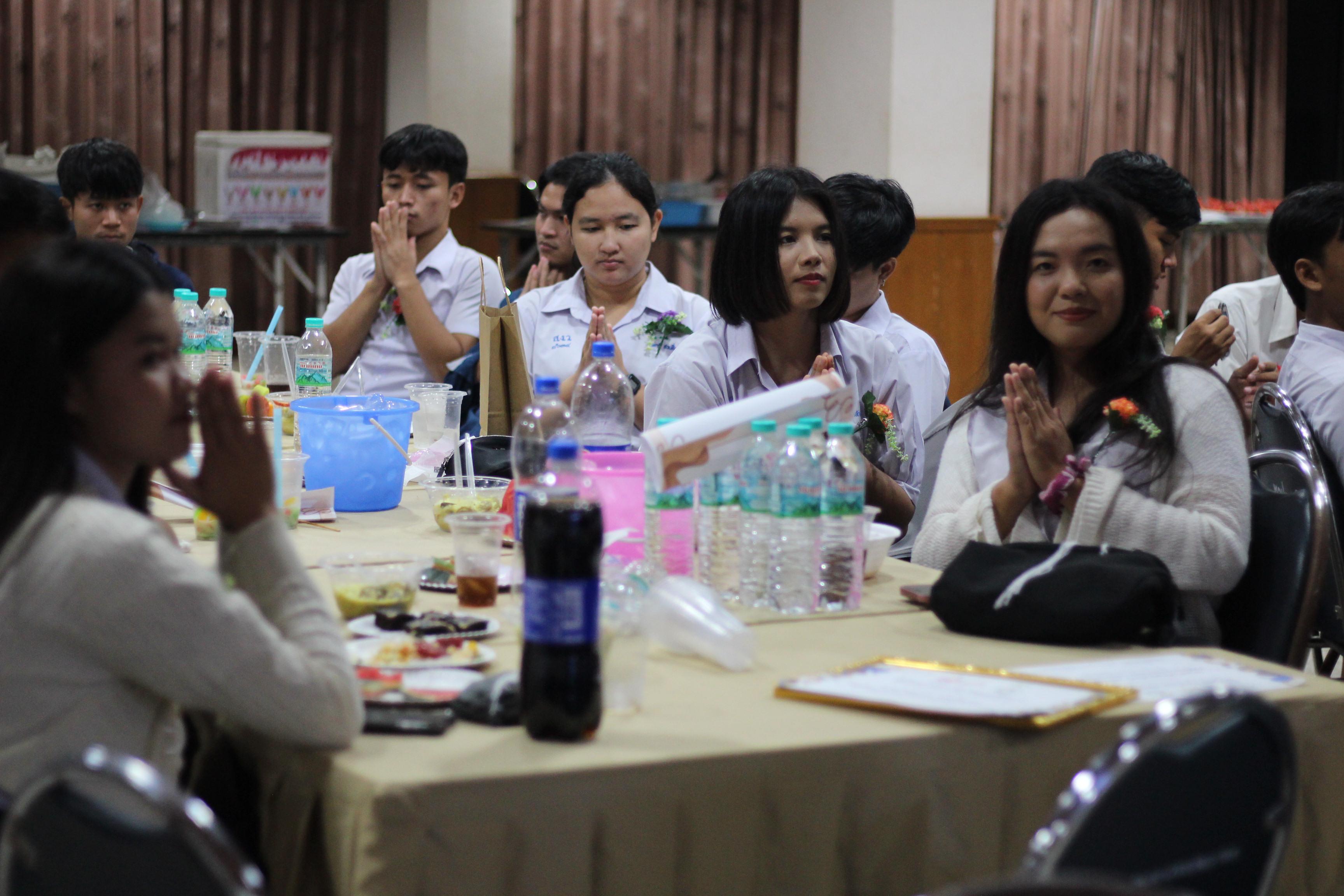 874. วันที่ 17 มีนาคม 2567 ที่ผ่านมา โปรแกรมวิชาพลศึกษา ได้จัดกิจกรรมแสดงความยินดีกับนักศึกษา ชั้นปีที่ 4 (รหัส 63) 