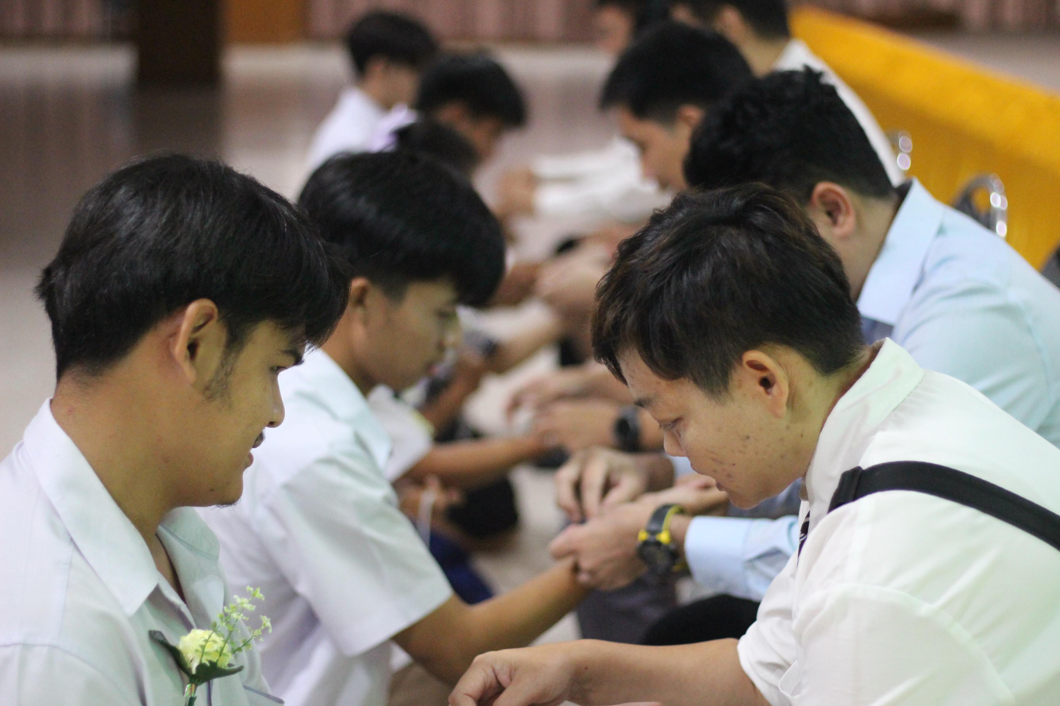 885. วันที่ 17 มีนาคม 2567 ที่ผ่านมา โปรแกรมวิชาพลศึกษา ได้จัดกิจกรรมแสดงความยินดีกับนักศึกษา ชั้นปีที่ 4 (รหัส 63) 