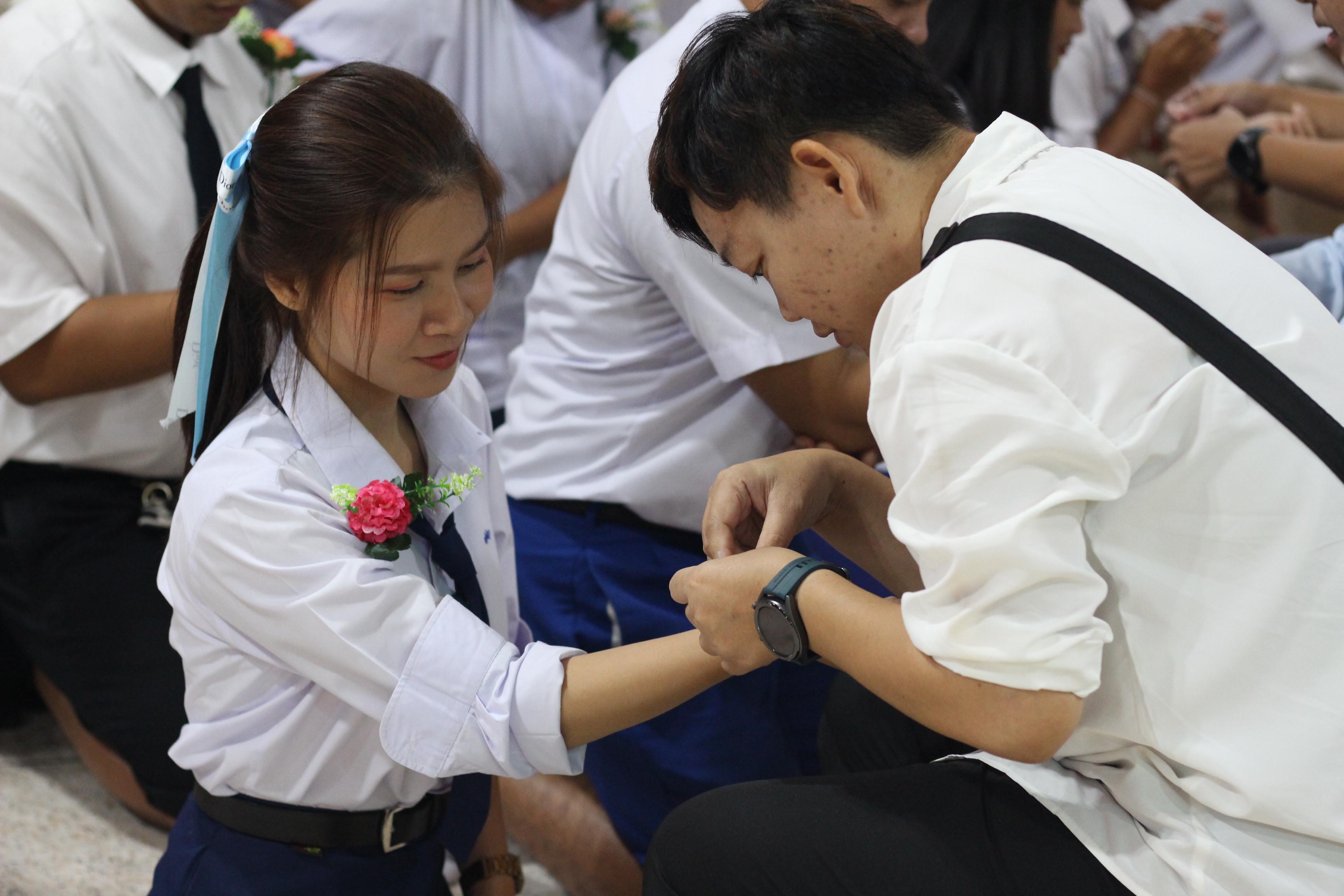 897. วันที่ 17 มีนาคม 2567 ที่ผ่านมา โปรแกรมวิชาพลศึกษา ได้จัดกิจกรรมแสดงความยินดีกับนักศึกษา ชั้นปีที่ 4 (รหัส 63) 