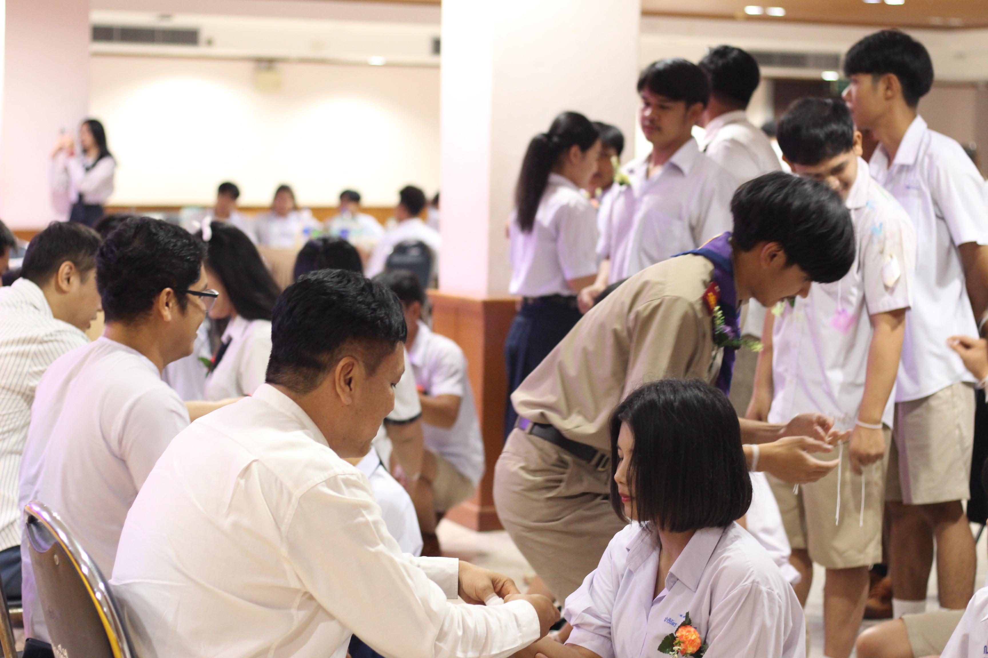 944. วันที่ 17 มีนาคม 2567 ที่ผ่านมา โปรแกรมวิชาพลศึกษา ได้จัดกิจกรรมแสดงความยินดีกับนักศึกษา ชั้นปีที่ 4 (รหัส 63) 