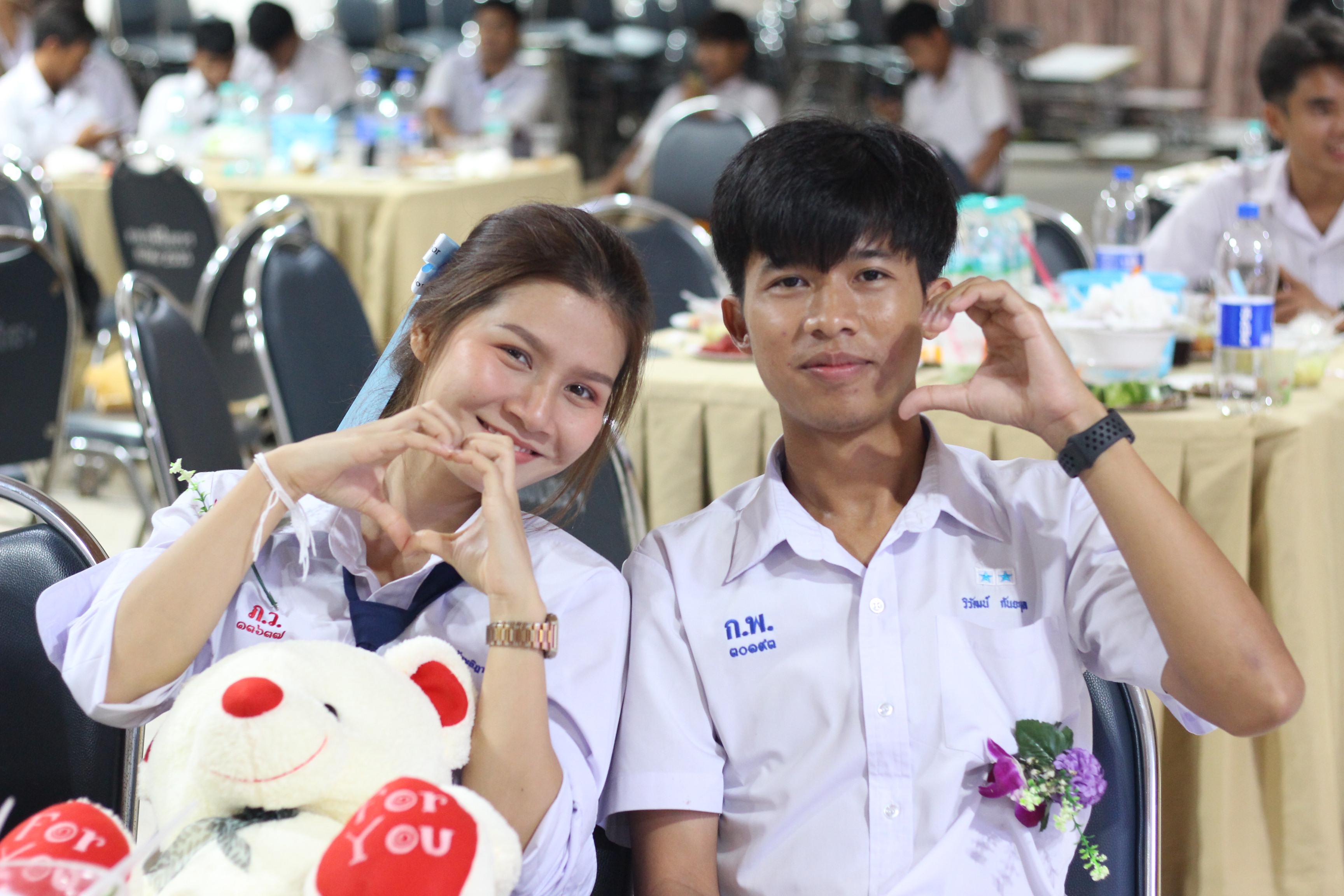 1032. วันที่ 17 มีนาคม 2567 ที่ผ่านมา โปรแกรมวิชาพลศึกษา ได้จัดกิจกรรมแสดงความยินดีกับนักศึกษา ชั้นปีที่ 4 (รหัส 63) 