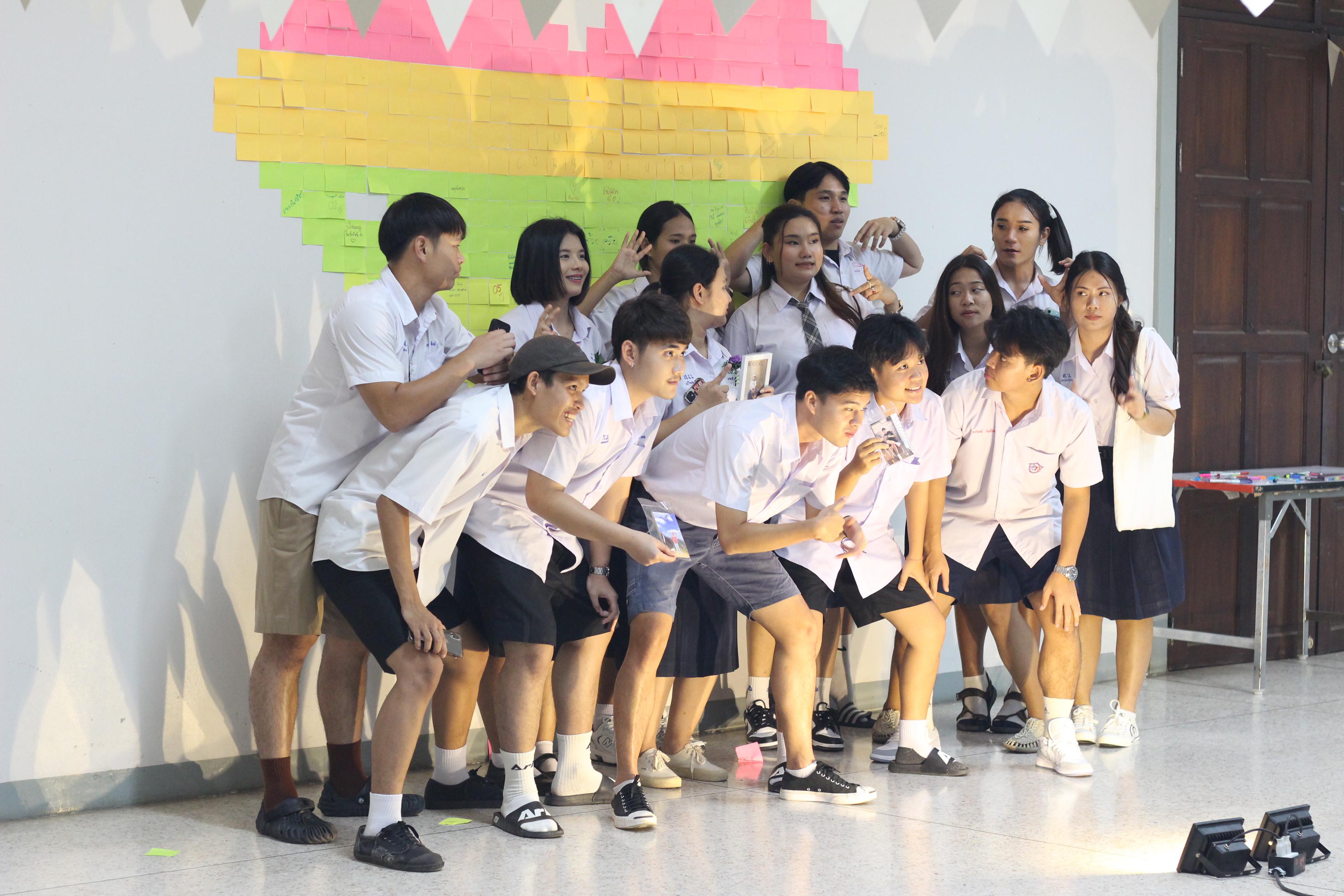 1037. วันที่ 17 มีนาคม 2567 ที่ผ่านมา โปรแกรมวิชาพลศึกษา ได้จัดกิจกรรมแสดงความยินดีกับนักศึกษา ชั้นปีที่ 4 (รหัส 63) 