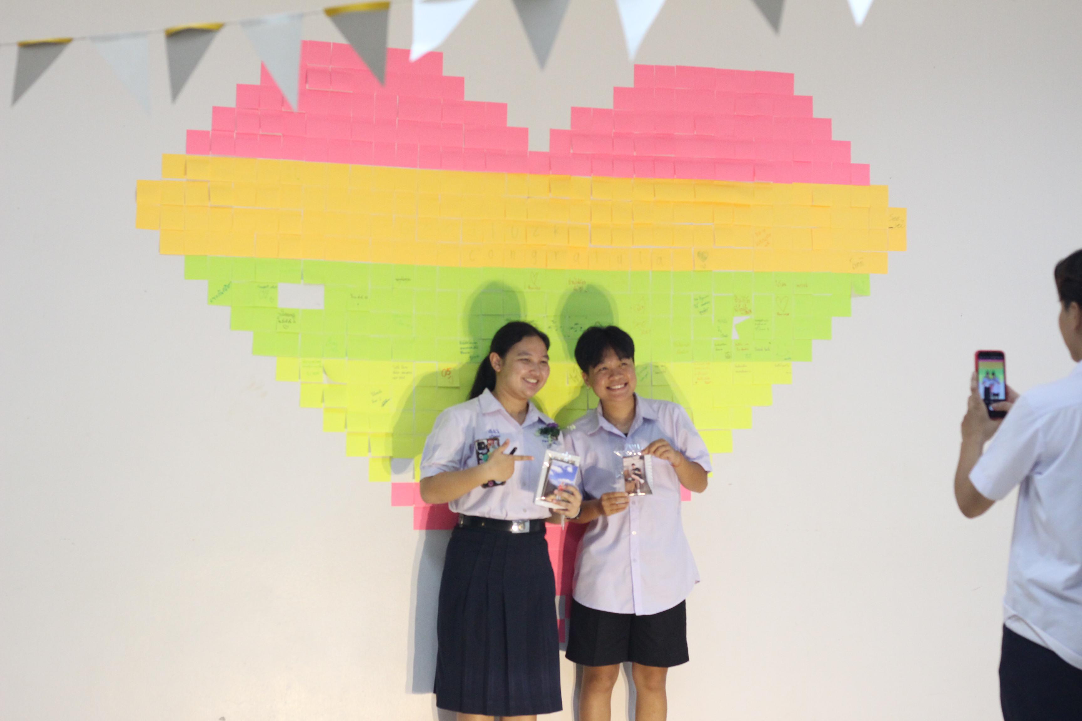 1041. วันที่ 17 มีนาคม 2567 ที่ผ่านมา โปรแกรมวิชาพลศึกษา ได้จัดกิจกรรมแสดงความยินดีกับนักศึกษา ชั้นปีที่ 4 (รหัส 63) 