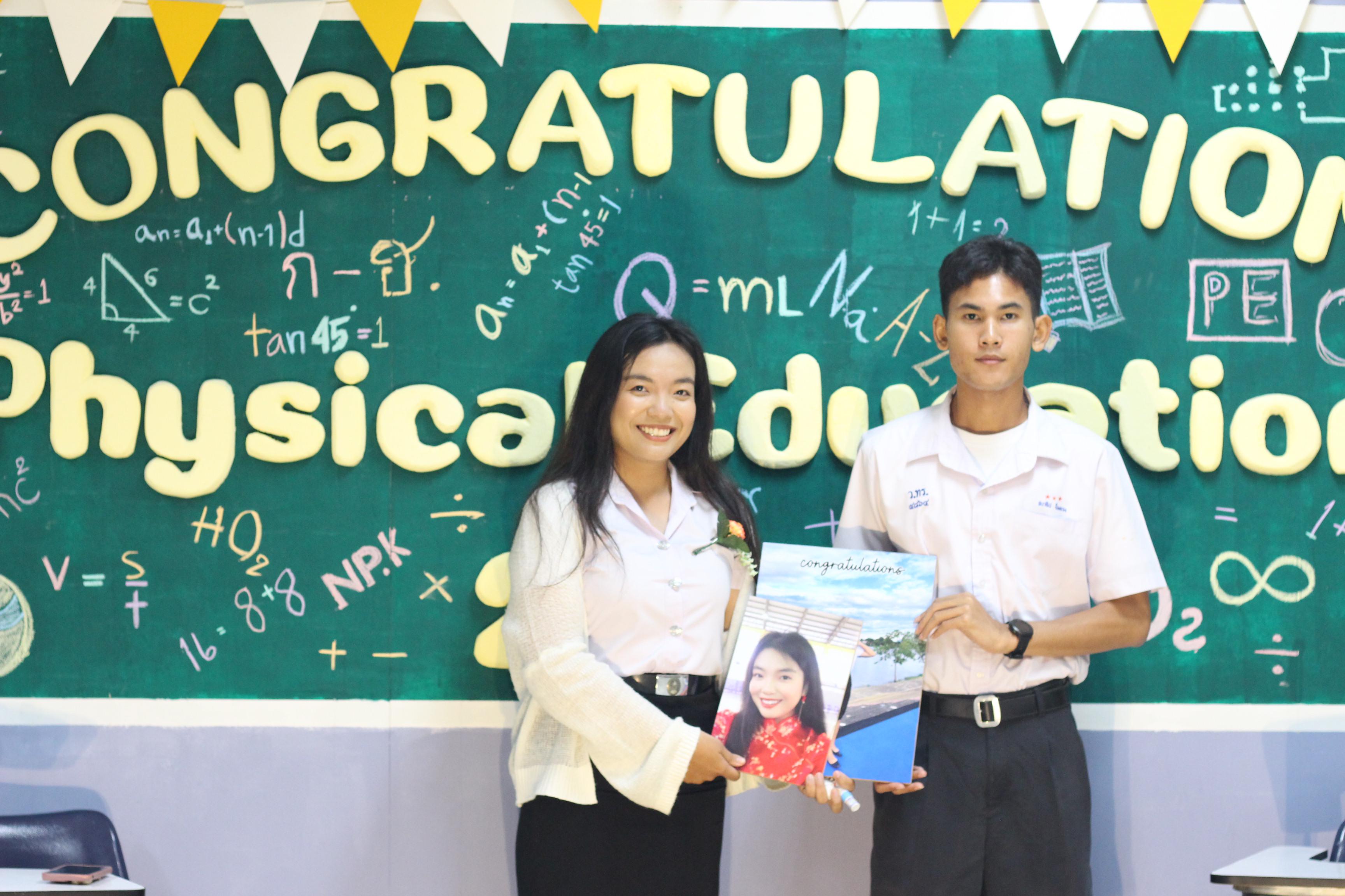 1055. วันที่ 17 มีนาคม 2567 ที่ผ่านมา โปรแกรมวิชาพลศึกษา ได้จัดกิจกรรมแสดงความยินดีกับนักศึกษา ชั้นปีที่ 4 (รหัส 63) 