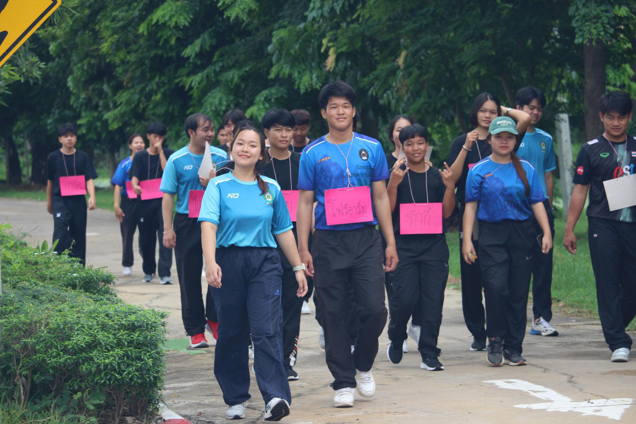 26. กิจกรรมปฐมนิเทศ พลศึกษา'67 วันที่ 2 (9-06-67) วันนี้เป็นกิจกรรม Walk Rally พี่พาน้องเดินชมมหาวิทยาลัย เพื่อเป็นการทำความรูัจักตึกต่างๆ ในมหาวิทยาลัย....