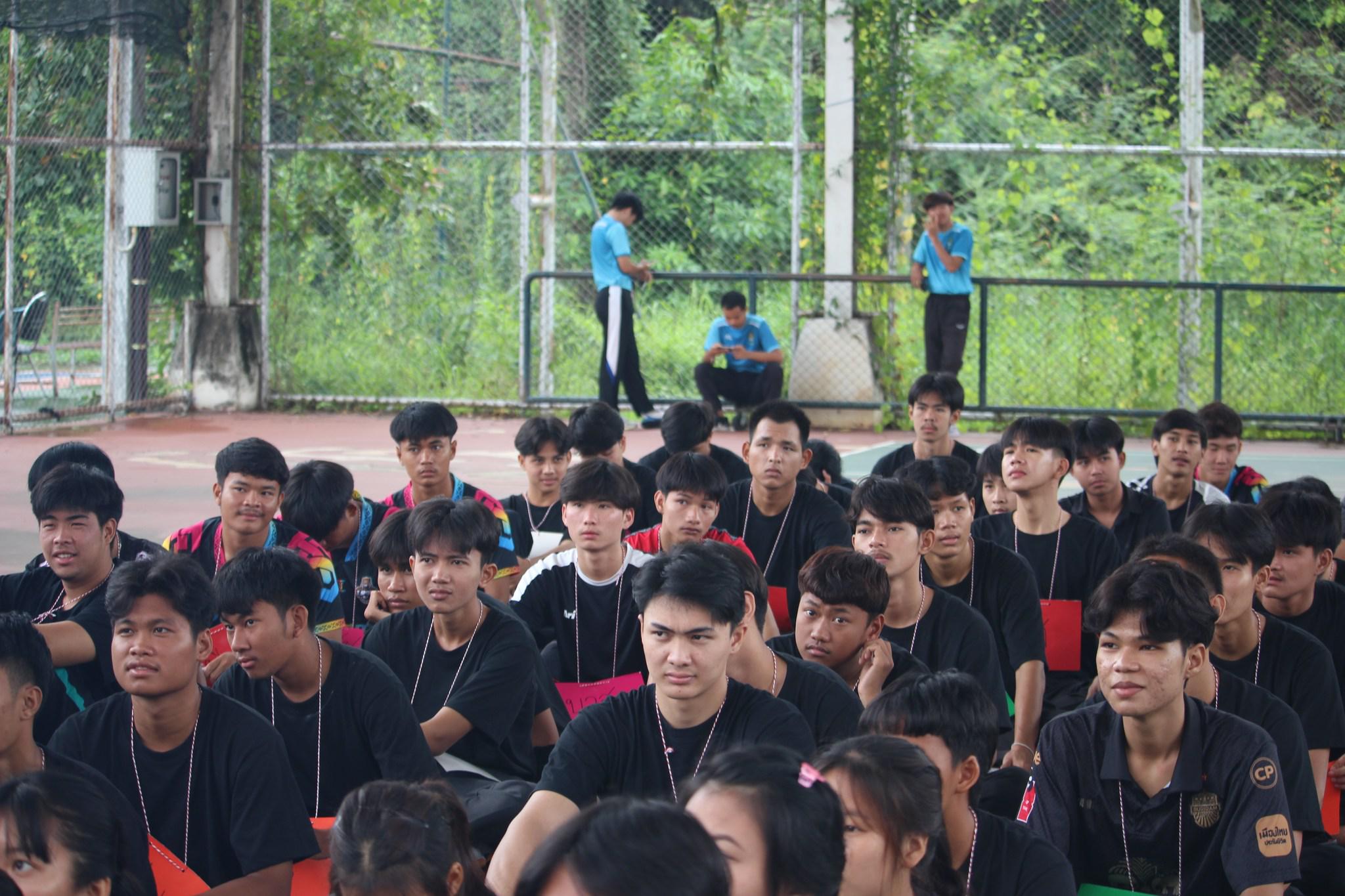 68. กิจกรรมปฐมนิเทศ พลศึกษา'67 วันที่ 2 (9-06-67) วันนี้เป็นกิจกรรม Walk Rally พี่พาน้องเดินชมมหาวิทยาลัย เพื่อเป็นการทำความรูัจักตึกต่างๆ ในมหาวิทยาลัย....