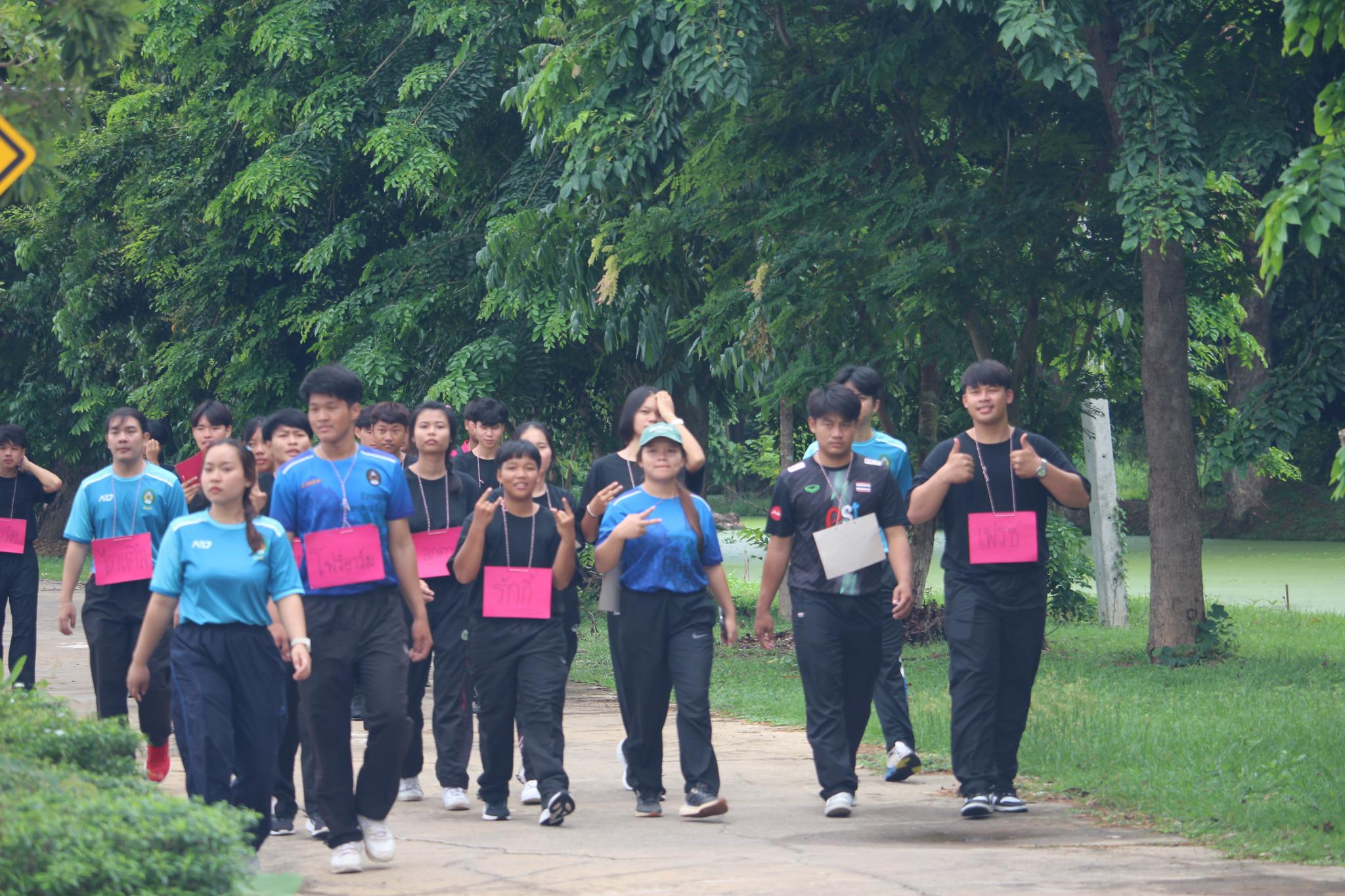 183. กิจกรรมปฐมนิเทศ พลศึกษา'67 วันที่ 2 (9-06-67) วันนี้เป็นกิจกรรม Walk Rally พี่พาน้องเดินชมมหาวิทยาลัย เพื่อเป็นการทำความรูัจักตึกต่างๆ ในมหาวิทยาลัย....