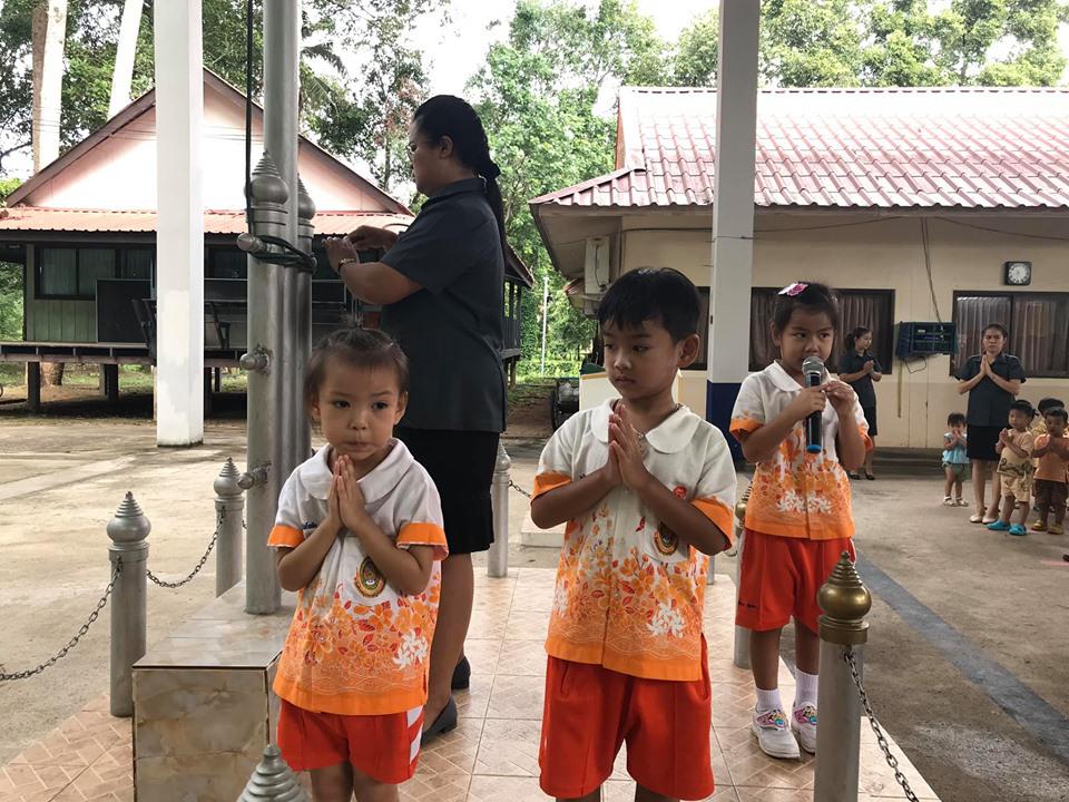 6. วันที่ 31 พ.ค.62 ดร.วรพรรณ ขาวประทุม ผอ.โรงเรียนอนุบาลราชภัฏกำแพงเพชร พร้อมอาจารย์ ร่วมต้อนรับคณะศึกษาดูงานจากศูนย์พัฒนาเด็กเล็กสังกัดเทศบาลเมืองตาก 