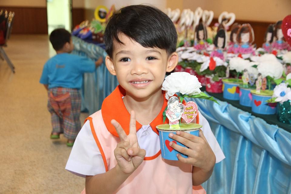 90. วันที่ 8 สิงหาคม2562 โรงเรียนอนุบาลราชภัฏฯ จัดกิจกรรมแม่ลูกผูกพัน ปีการศึกษา2562