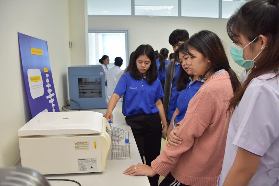 7. วันที่ 2 กุมภาพันธ์ 2562 โครงการพัฒนาทักษะการใช้เครื่องมือวิทยาศาสตร์ ภายใต้โครงการพัฒนาคุณลักษณะนักศึกษาตามกรอบการประกันคุณภาพการศึกษาระดับหลักสูตร ประจำปีงบประมาณ 2562
