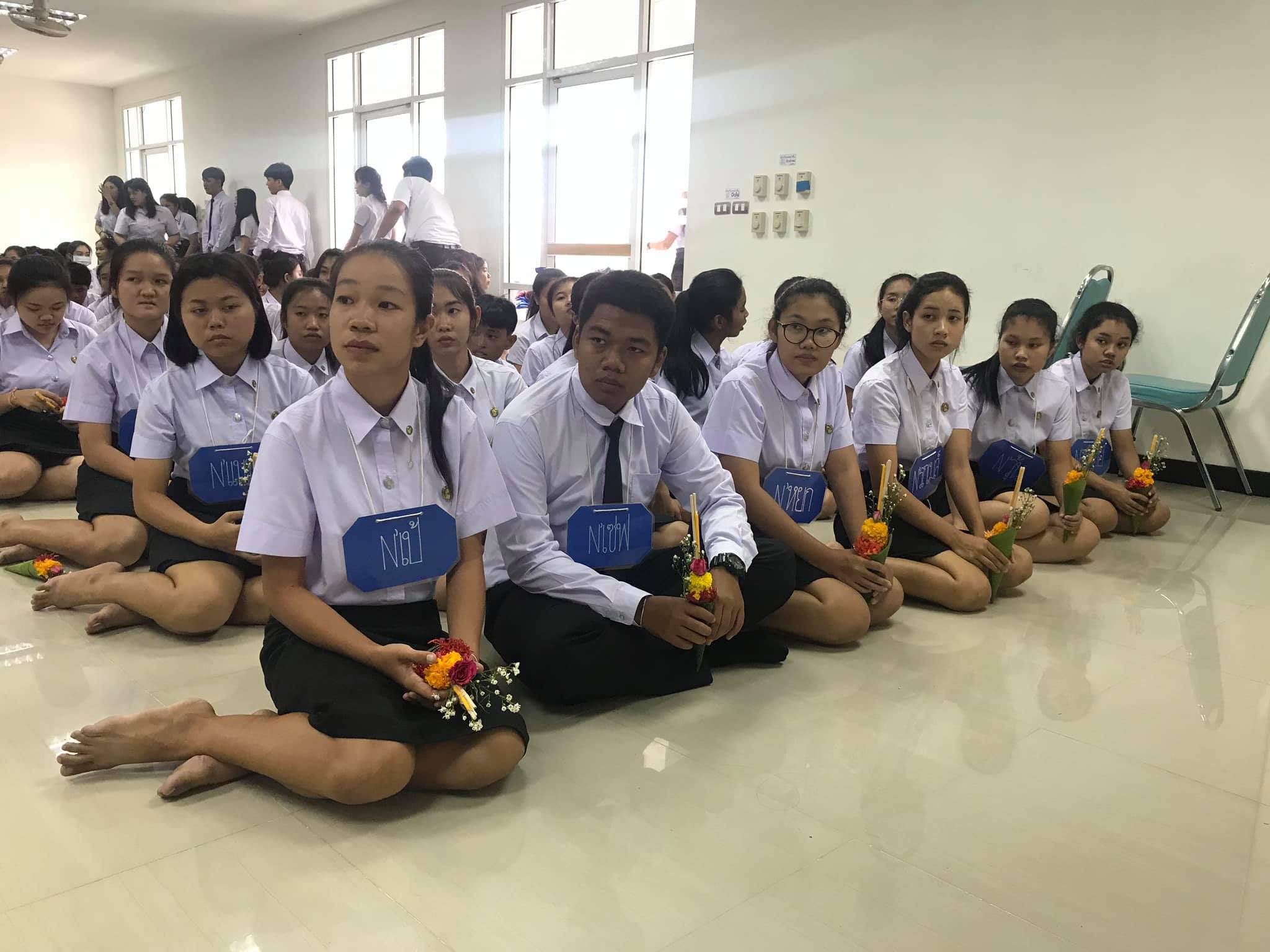 2. วันที่ 25 กรกฏาคม 2562 ไหว้ครู โปรแกรมวิชาวิทยาศาสตร์ทั่วไป ปีการศึกษา 2562