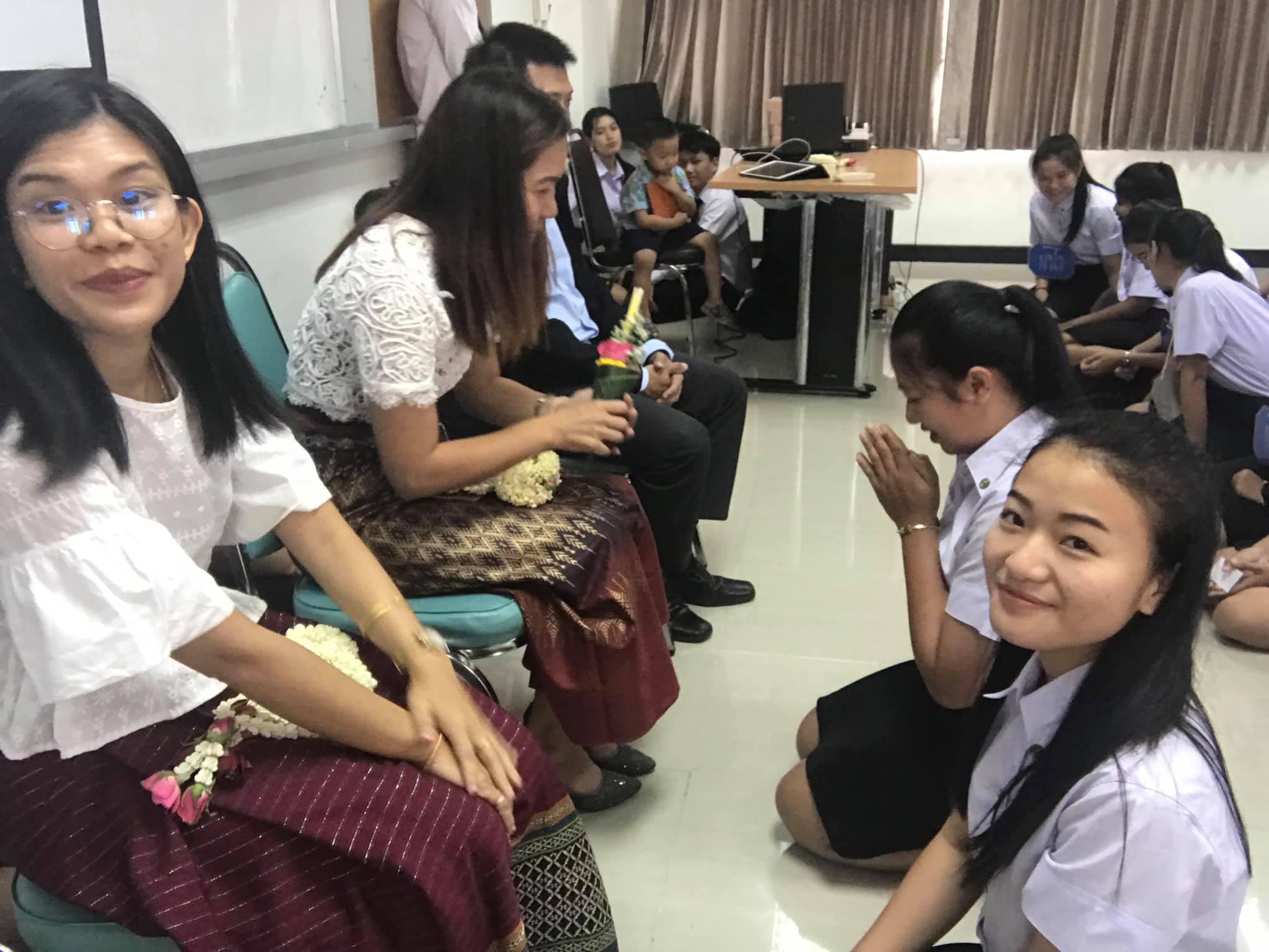 5. วันที่ 25 กรกฏาคม 2562 ไหว้ครู โปรแกรมวิชาวิทยาศาสตร์ทั่วไป ปีการศึกษา 2562