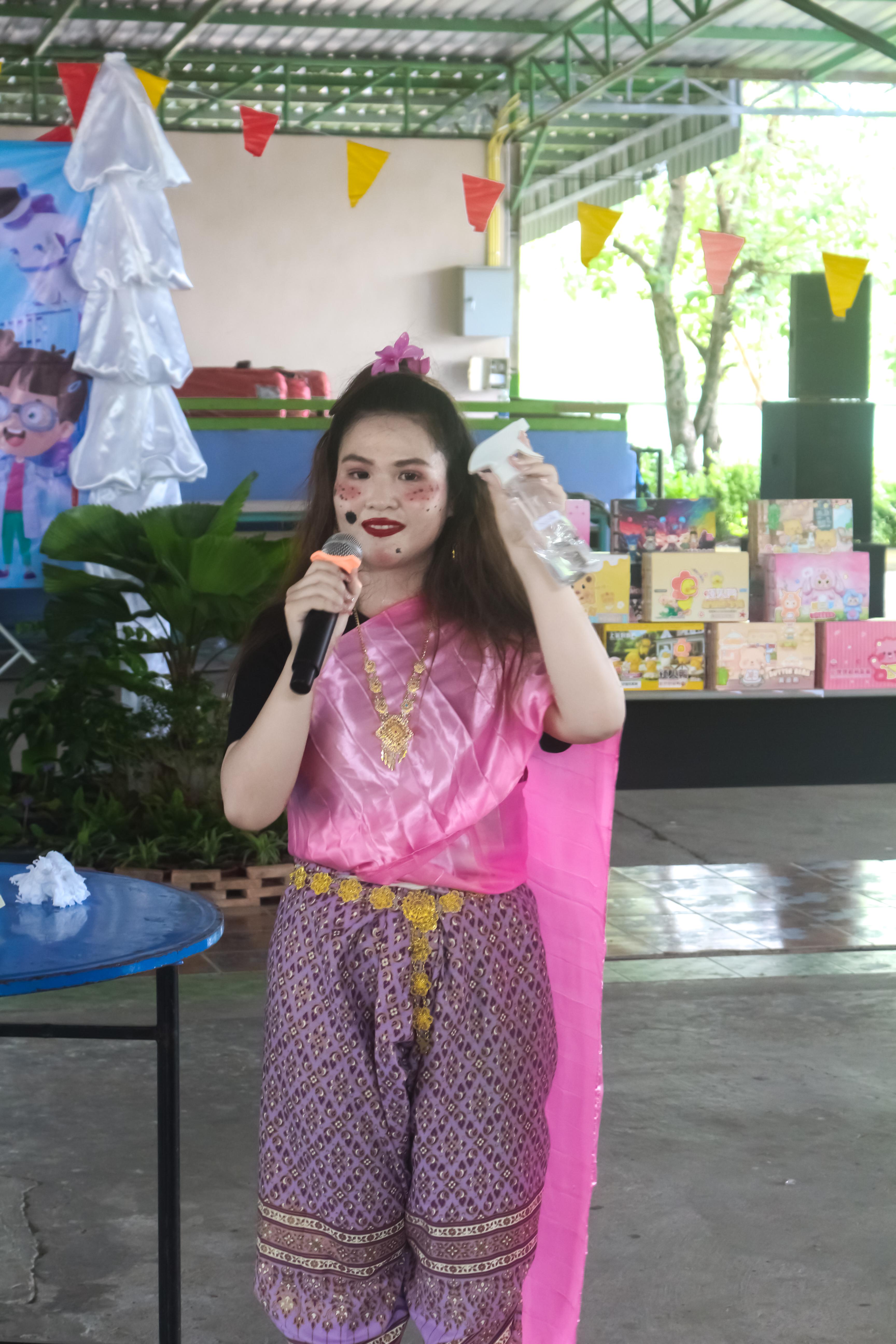 54. วันที่ 28 สิงหาคม 2567 โปรแกรมวิทยาศาสตร์ทั่วไป คณะครุศาสตร์ มหาวิทลัยราชภัฏกำแพงเพชร ได้จัดค่ายวิทยาศาตร์ (Science Camp) ณ โรงเรียนศรีวรลักษณ์ ต.สลกบาตร อ.ขาณุวรลักษบุรี จ.กำแพงเพชร