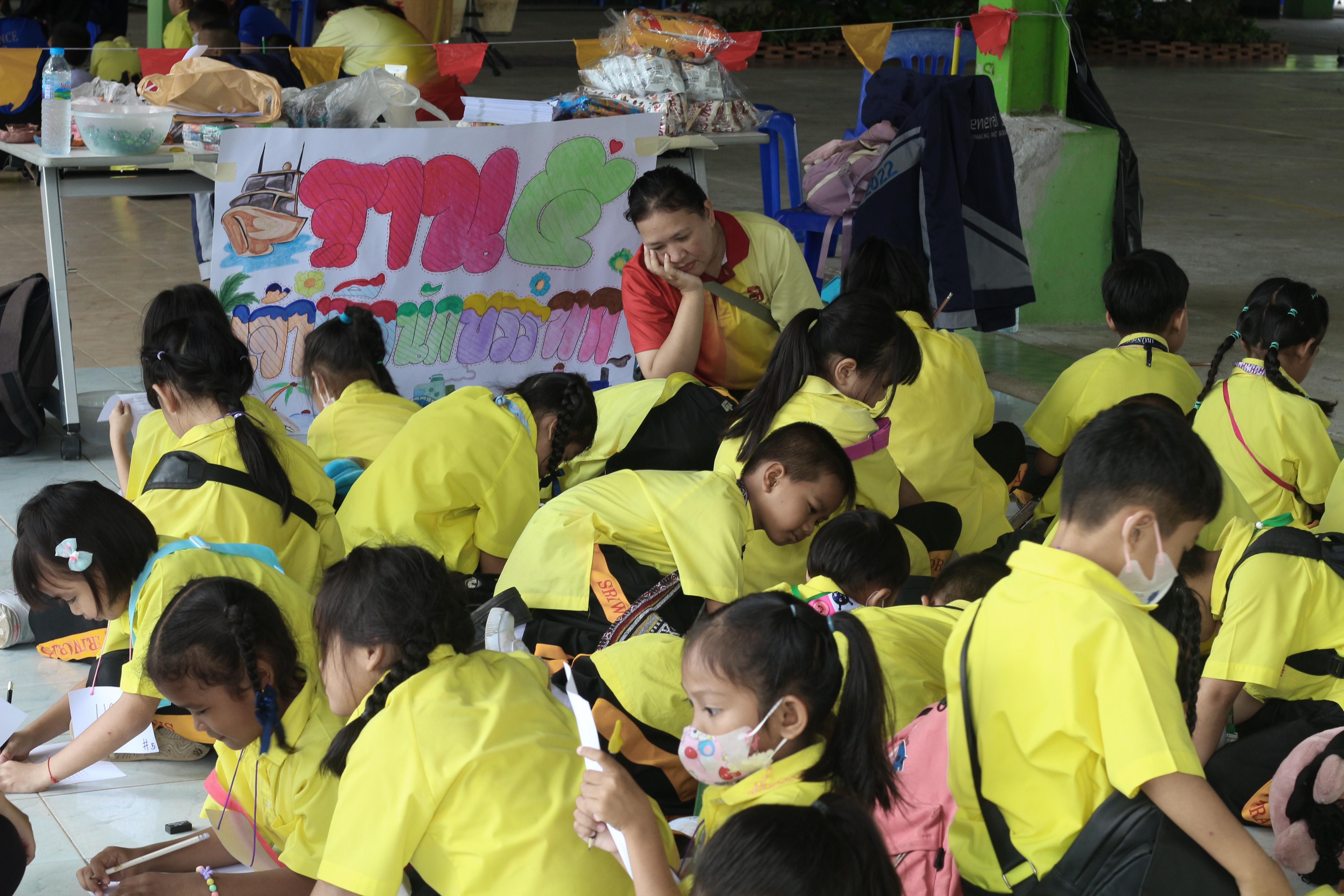85. วันที่ 28 สิงหาคม 2567 โปรแกรมวิทยาศาสตร์ทั่วไป คณะครุศาสตร์ มหาวิทลัยราชภัฏกำแพงเพชร ได้จัดค่ายวิทยาศาตร์ (Science Camp) ณ โรงเรียนศรีวรลักษณ์ ต.สลกบาตร อ.ขาณุวรลักษบุรี จ.กำแพงเพชร