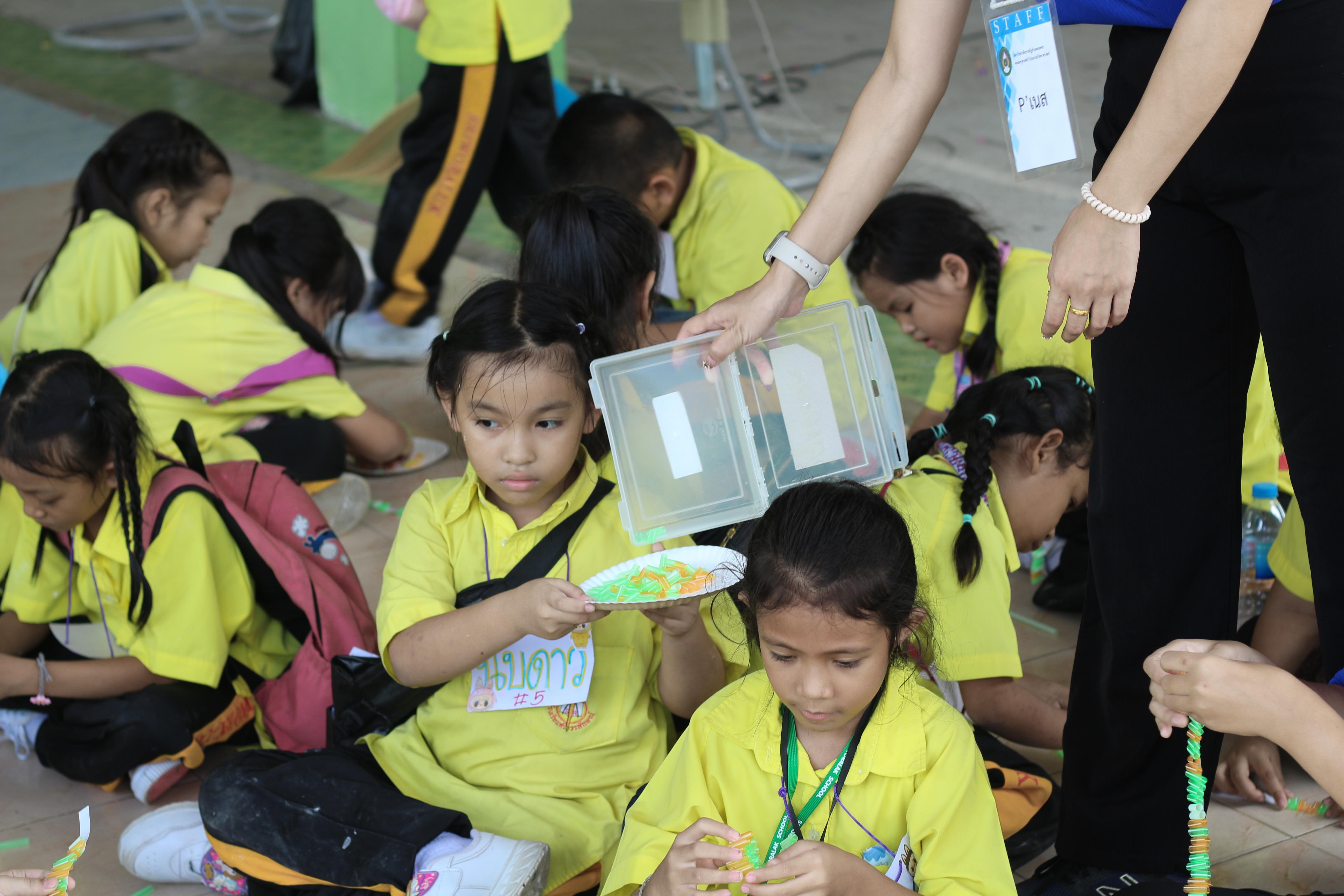 203. วันที่ 28 สิงหาคม 2567 โปรแกรมวิทยาศาสตร์ทั่วไป คณะครุศาสตร์ มหาวิทลัยราชภัฏกำแพงเพชร ได้จัดค่ายวิทยาศาตร์ (Science Camp) ณ โรงเรียนศรีวรลักษณ์ ต.สลกบาตร อ.ขาณุวรลักษบุรี จ.กำแพงเพชร