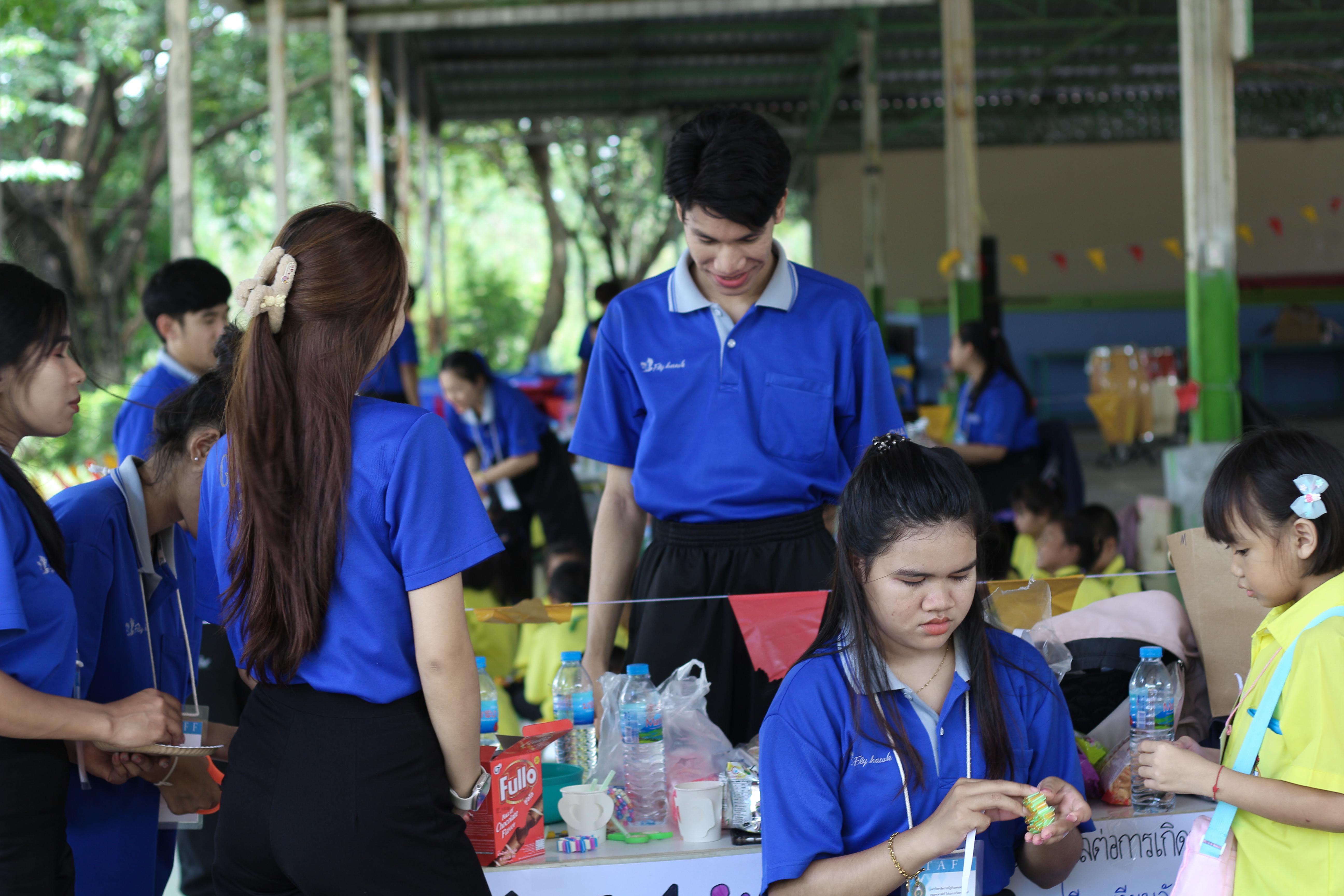 205. วันที่ 28 สิงหาคม 2567 โปรแกรมวิทยาศาสตร์ทั่วไป คณะครุศาสตร์ มหาวิทลัยราชภัฏกำแพงเพชร ได้จัดค่ายวิทยาศาตร์ (Science Camp) ณ โรงเรียนศรีวรลักษณ์ ต.สลกบาตร อ.ขาณุวรลักษบุรี จ.กำแพงเพชร