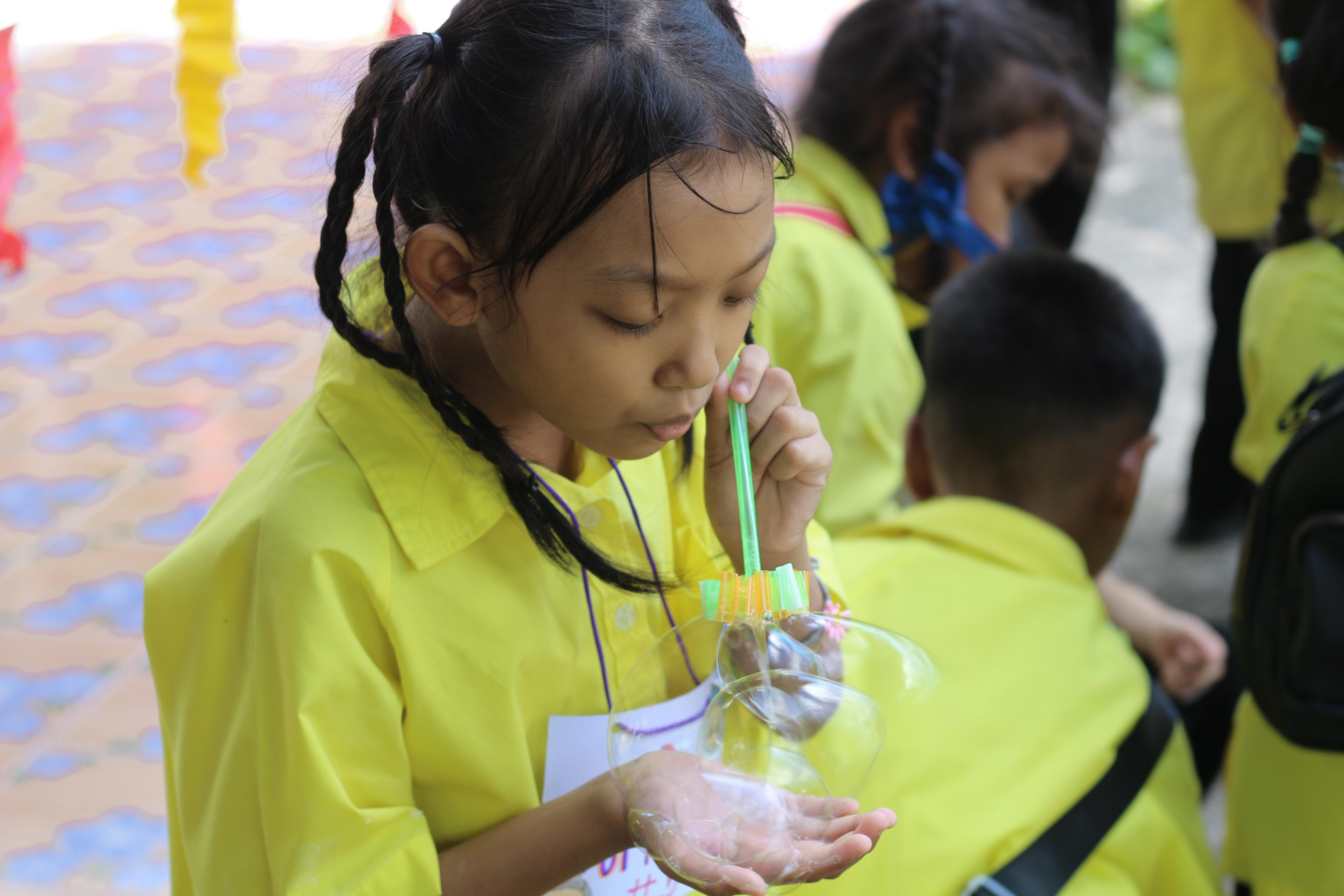 219. วันที่ 28 สิงหาคม 2567 โปรแกรมวิทยาศาสตร์ทั่วไป คณะครุศาสตร์ มหาวิทลัยราชภัฏกำแพงเพชร ได้จัดค่ายวิทยาศาตร์ (Science Camp) ณ โรงเรียนศรีวรลักษณ์ ต.สลกบาตร อ.ขาณุวรลักษบุรี จ.กำแพงเพชร