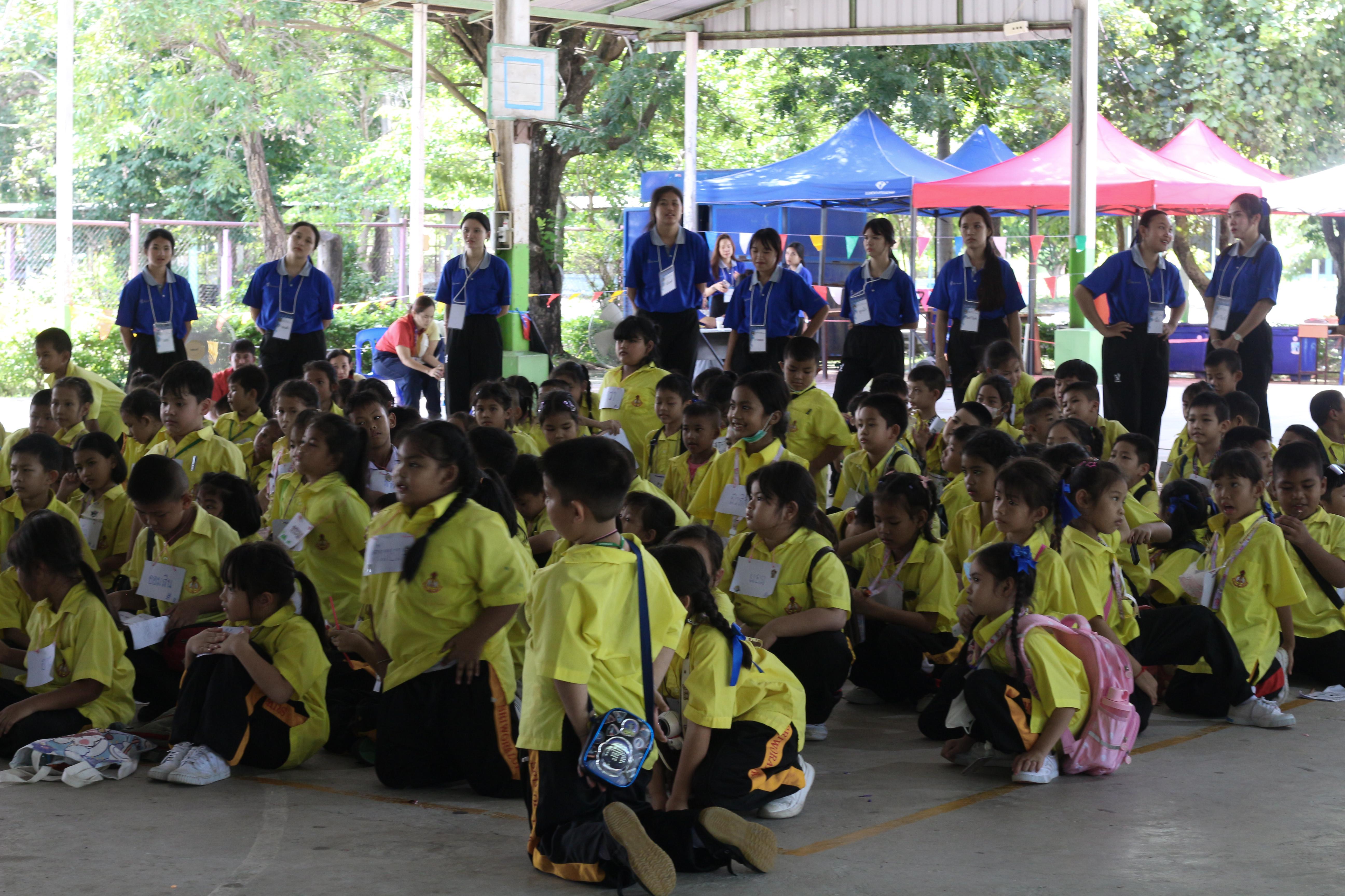 225. วันที่ 28 สิงหาคม 2567 โปรแกรมวิทยาศาสตร์ทั่วไป คณะครุศาสตร์ มหาวิทลัยราชภัฏกำแพงเพชร ได้จัดค่ายวิทยาศาตร์ (Science Camp) ณ โรงเรียนศรีวรลักษณ์ ต.สลกบาตร อ.ขาณุวรลักษบุรี จ.กำแพงเพชร