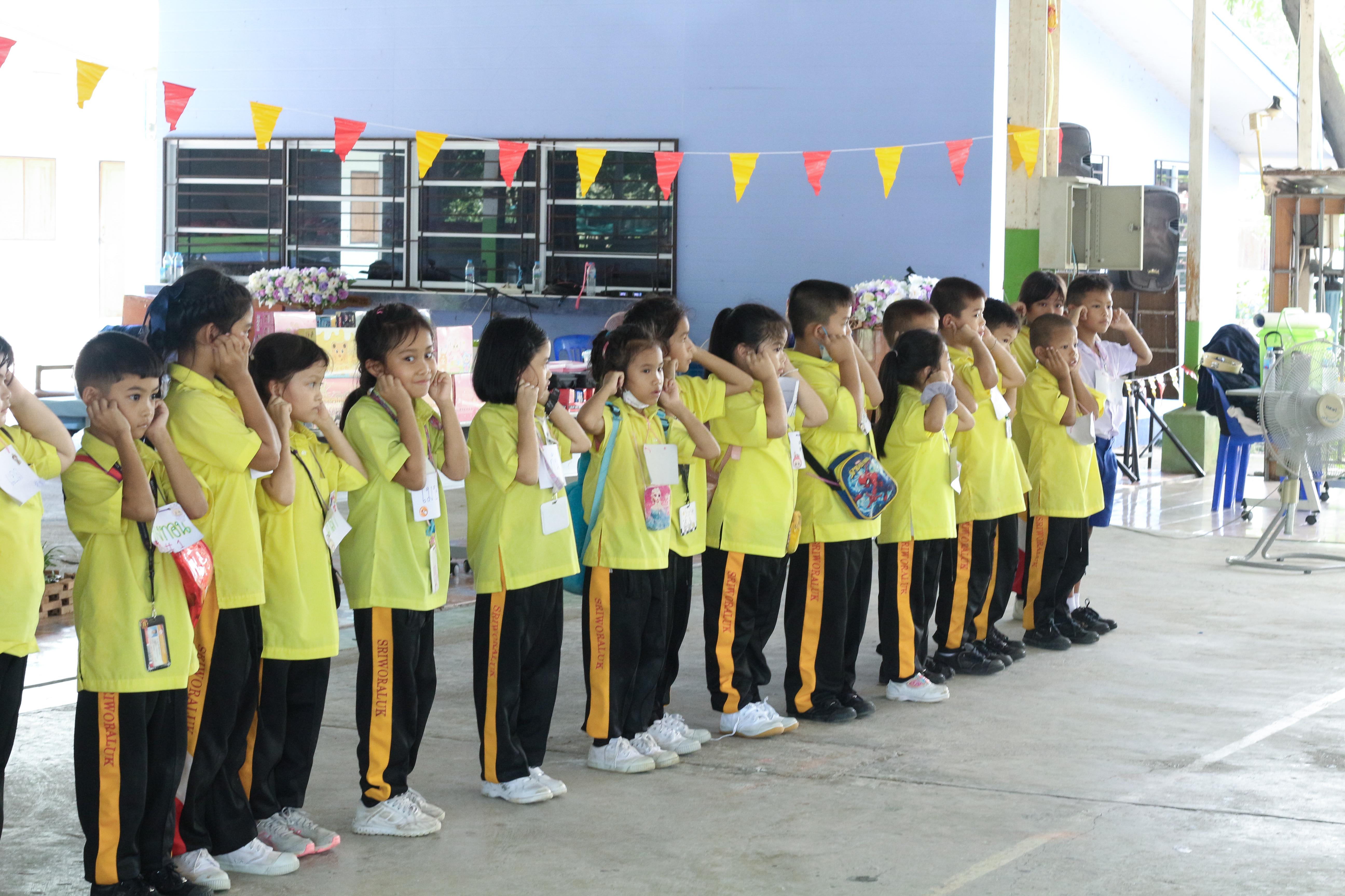 230. วันที่ 28 สิงหาคม 2567 โปรแกรมวิทยาศาสตร์ทั่วไป คณะครุศาสตร์ มหาวิทลัยราชภัฏกำแพงเพชร ได้จัดค่ายวิทยาศาตร์ (Science Camp) ณ โรงเรียนศรีวรลักษณ์ ต.สลกบาตร อ.ขาณุวรลักษบุรี จ.กำแพงเพชร