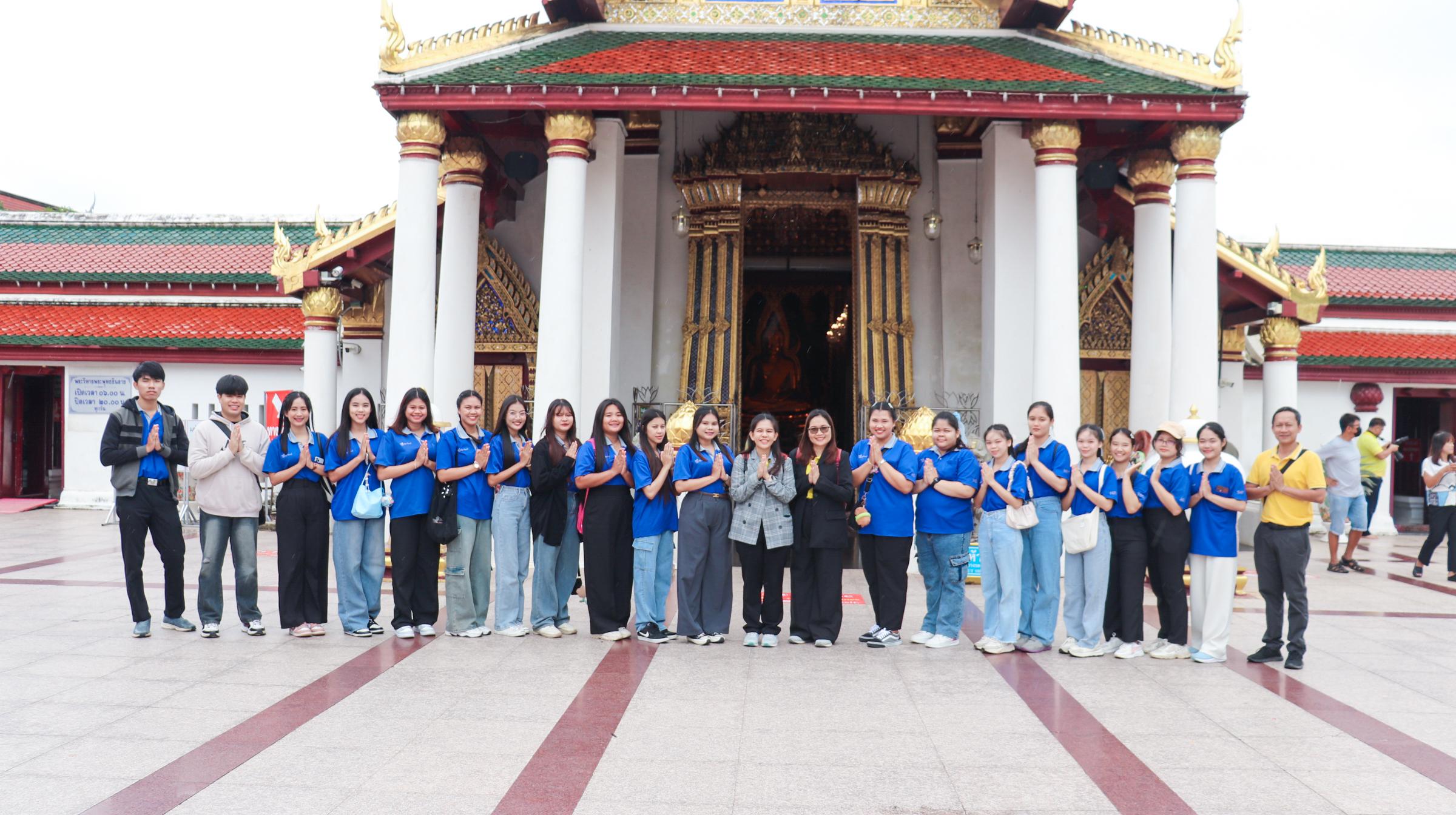 15. วันที่ 23 กันยายน 2567 อาจารย์ ดร.ธิดารัตน์  พรหมมา และ ผู้ช่วยศาสตราจารย์ ดร.ปราณี  เลิศแก้ว นำนักศึกษาชั้นปีที่ 4 ทัศนศึกษาและเรียนรู้นอกสถานที่ ในรายวิชาการปฏิบัติการ