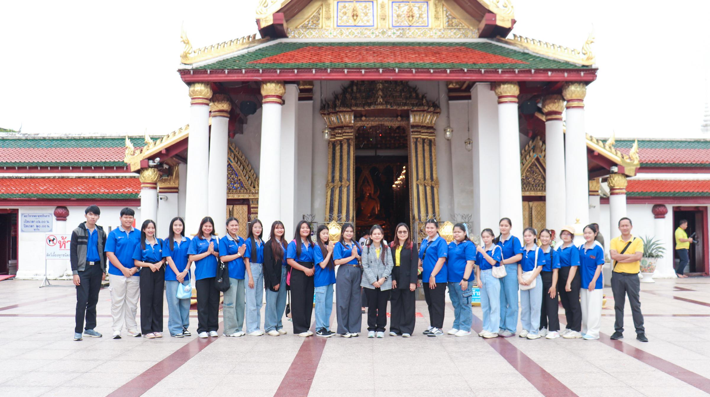 16. วันที่ 23 กันยายน 2567 อาจารย์ ดร.ธิดารัตน์  พรหมมา และ ผู้ช่วยศาสตราจารย์ ดร.ปราณี  เลิศแก้ว นำนักศึกษาชั้นปีที่ 4 ทัศนศึกษาและเรียนรู้นอกสถานที่ ในรายวิชาการปฏิบัติการ