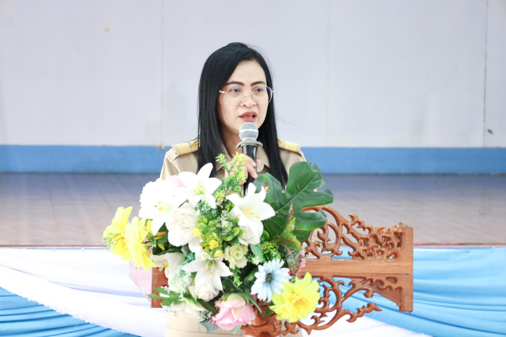 วันที่ 26 พฤศจิกายน 2567 ผศ. ศุภวัฒน์ วิสิฐศิริกุล ดร. ธิดารัตน์ พรหมมาและ ผศ.ดร. ปราณี เลิศแก้ว ได้นำนักศึกษาชั้นปีที่ 3 จัดค่ายสเต็มศึกษา (STEM) ณ โรงเรียนอนุบาลคลองขลุง ต.ท่ามะเขือ อ.คลองขลุง จ.กำแพงเพชร