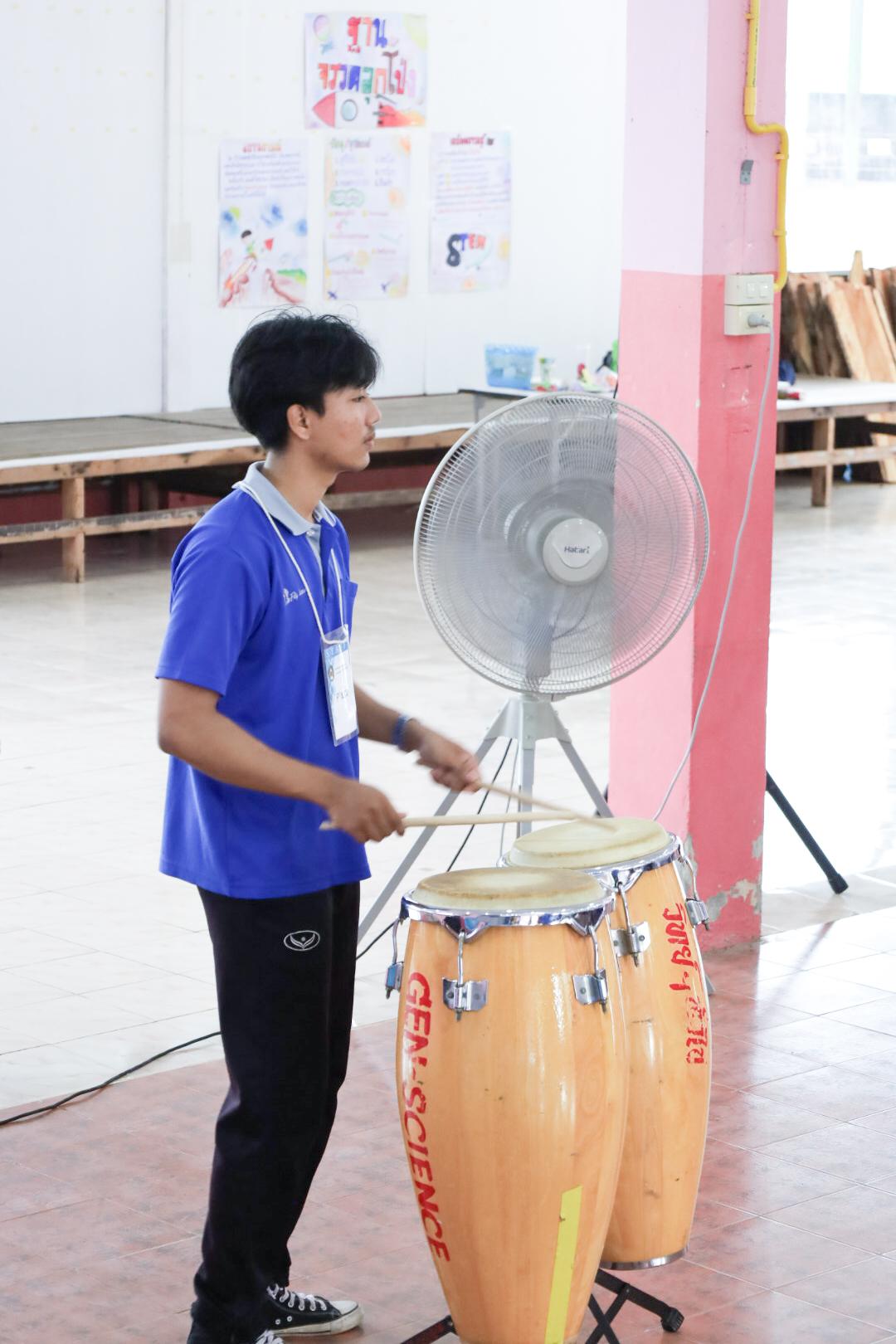 13. วันที่ 26 พฤศจิกายน 2567 ผศ. ศุภวัฒน์ วิสิฐศิริกุล ดร. ธิดารัตน์ พรหมมาและ ผศ.ดร. ปราณี เลิศแก้ว ได้นำนักศึกษาชั้นปีที่ 3 จัดค่ายสเต็มศึกษา (STEM) ณ โรงเรียนอนุบาลคลองขลุง ต.ท่ามะเขือ อ.คลองขลุง จ.กำแพงเพชร