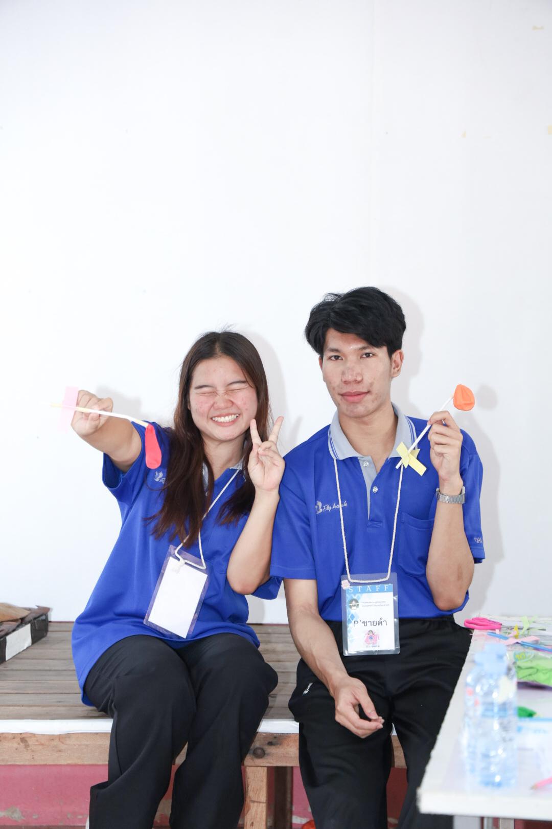 153. วันที่ 26 พฤศจิกายน 2567 ผศ. ศุภวัฒน์ วิสิฐศิริกุล ดร. ธิดารัตน์ พรหมมาและ ผศ.ดร. ปราณี เลิศแก้ว ได้นำนักศึกษาชั้นปีที่ 3 จัดค่ายสเต็มศึกษา (STEM) ณ โรงเรียนอนุบาลคลองขลุง ต.ท่ามะเขือ อ.คลองขลุง จ.กำแพงเพชร