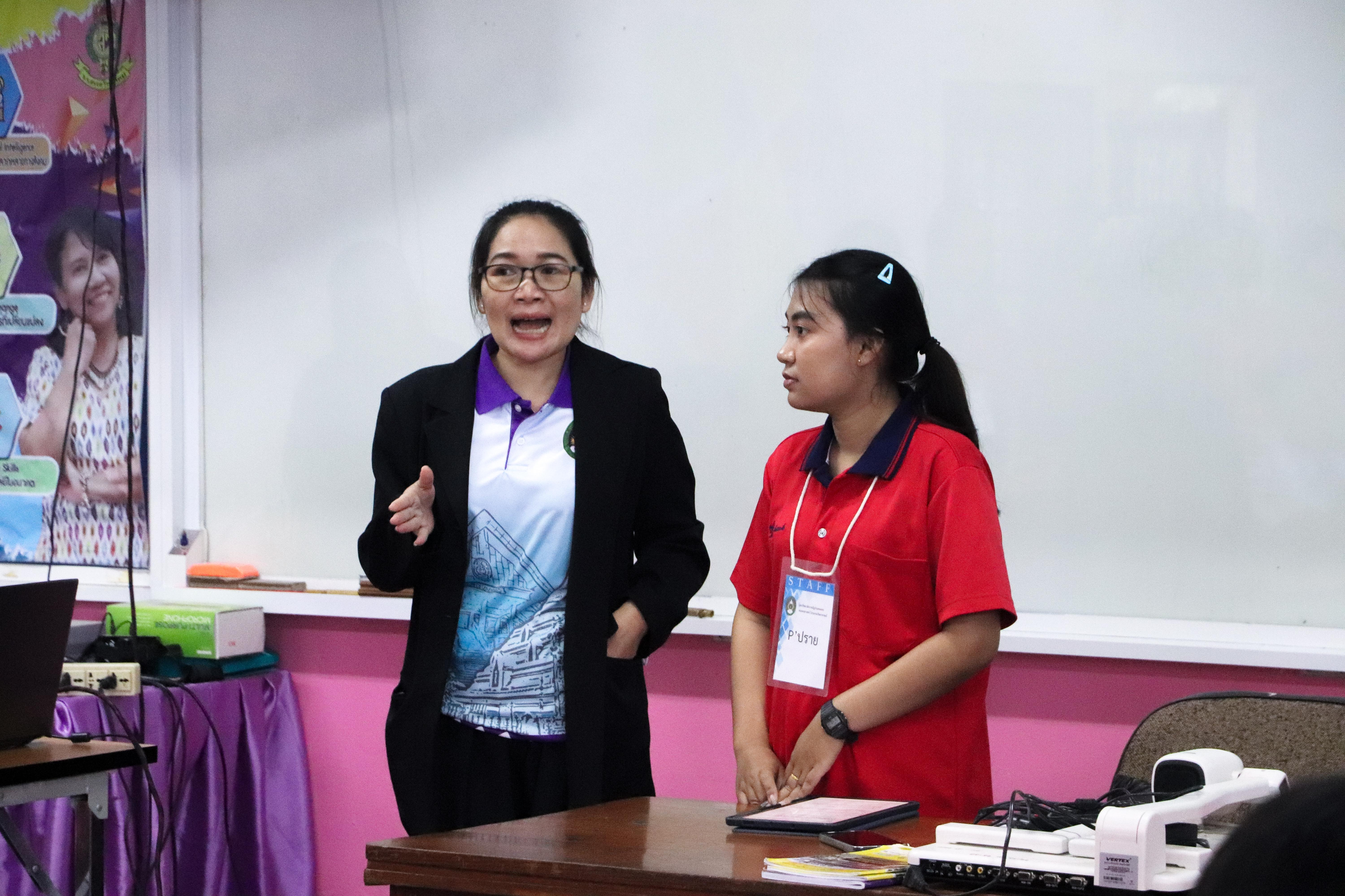 3. วันที่ 18 มกราคม 2567 โปรแกรมวิทยาศาสตร์ทั่วไป โปรแกรมคอมพิวเตอร์ โปรแกรมภาษาจีน ออกแนะแนวการศึกษาต่อ ณ โรงเรียนสรรพวิทยาคมและโรงเรียนป่าไม้อุทิศ 4 จังหวัดตาก