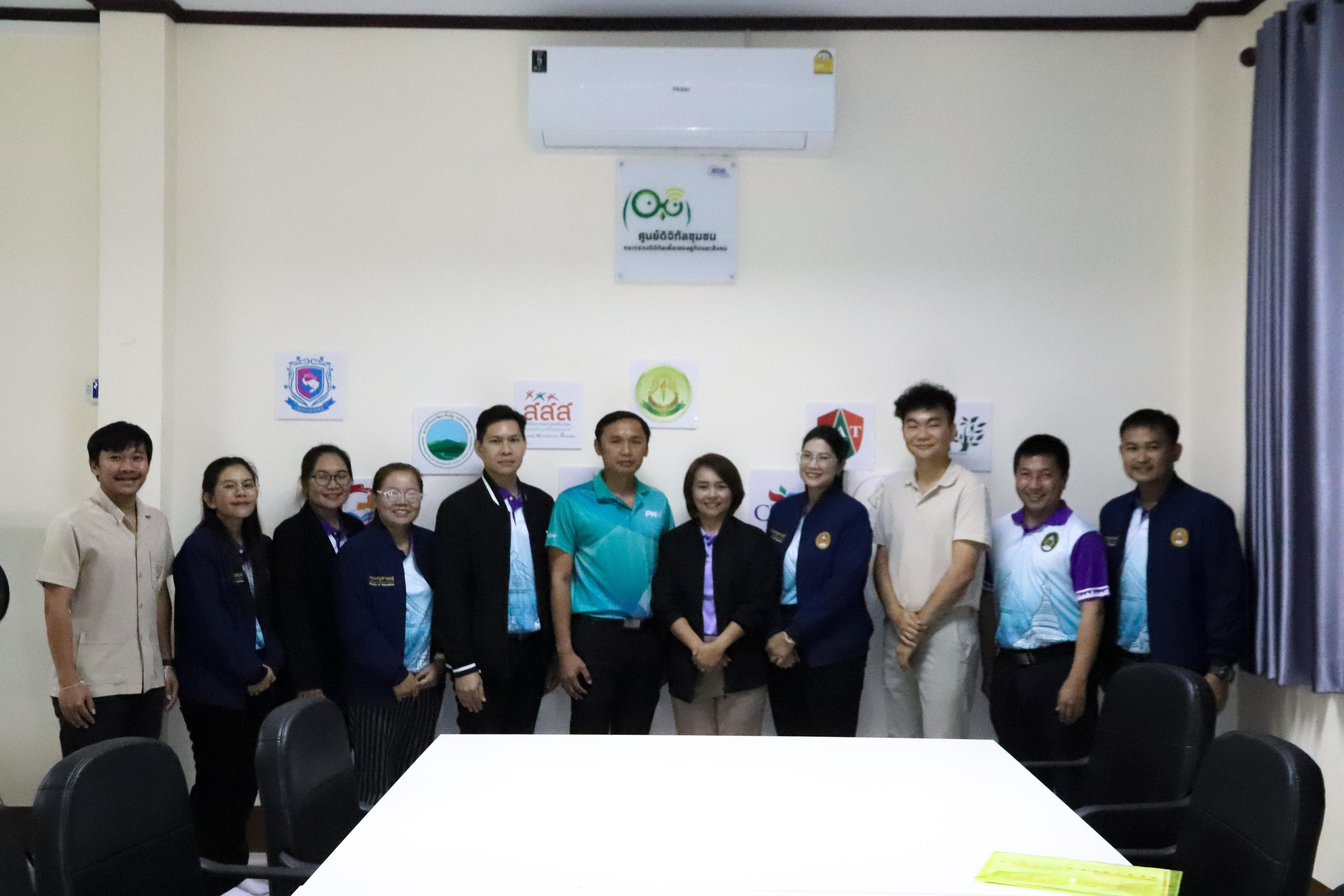 99. วันที่ 18 ธันวาคม 2567 โปรแกรมวิทยาศาสตร์ทั่วไป โปรแกรมคอมพิวเตอร์ โปรแกรมภาษาจีน ออกแนะแนวการศึกษาต่อ ณ โรงเรียนสรรพวิทยาคม อำเภอแม่สอด จังหวัดตาก และโรงเรียนป่าไม้อุทิศ 4 อำเภอพบพระ จังหวัดตาก