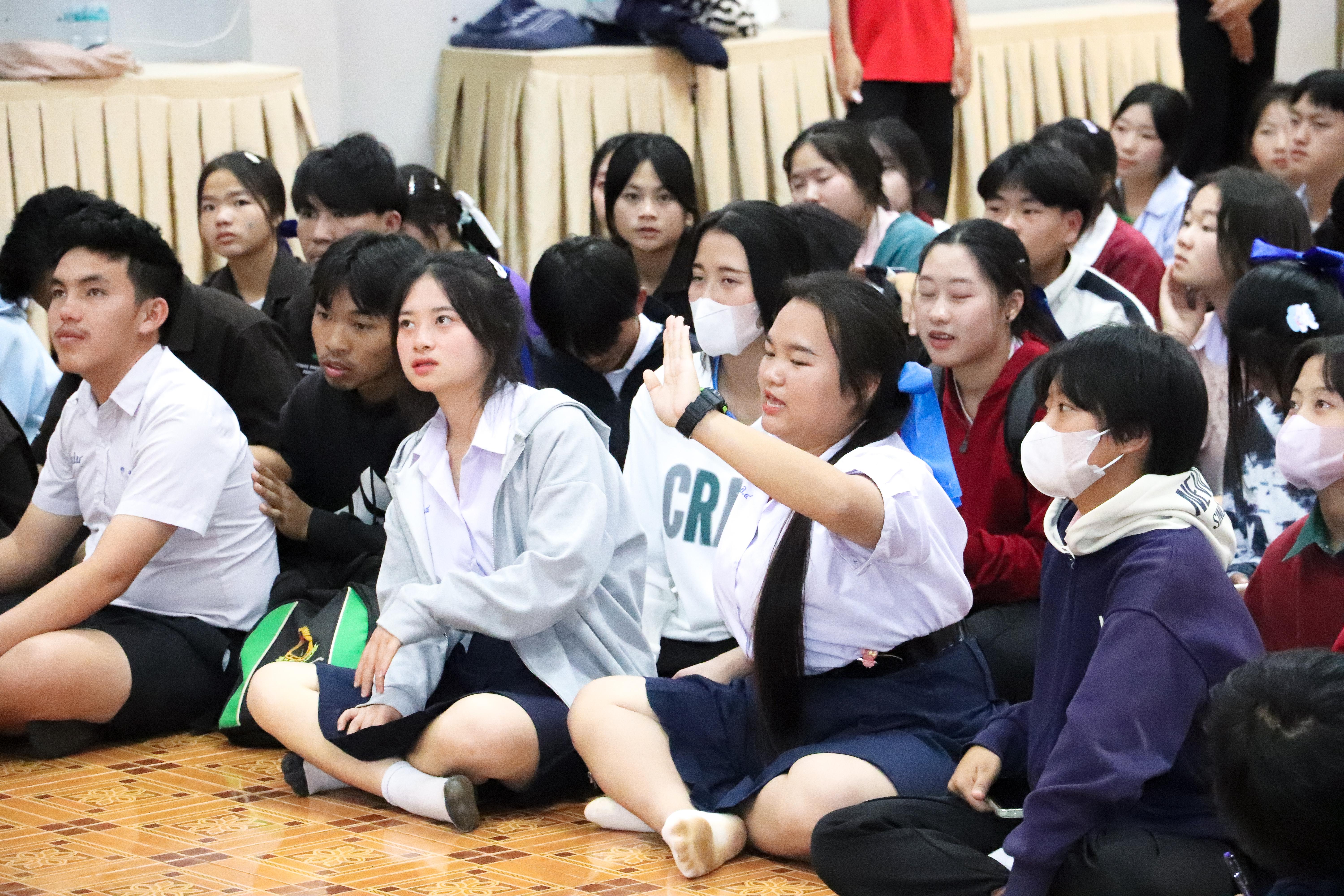 104. วันที่ 18 ธันวาคม 2567 โปรแกรมวิทยาศาสตร์ทั่วไป โปรแกรมคอมพิวเตอร์ โปรแกรมภาษาจีน ออกแนะแนวการศึกษาต่อ ณ โรงเรียนสรรพวิทยาคม อำเภอแม่สอด จังหวัดตาก และโรงเรียนป่าไม้อุทิศ 4 อำเภอพบพระ จังหวัดตาก