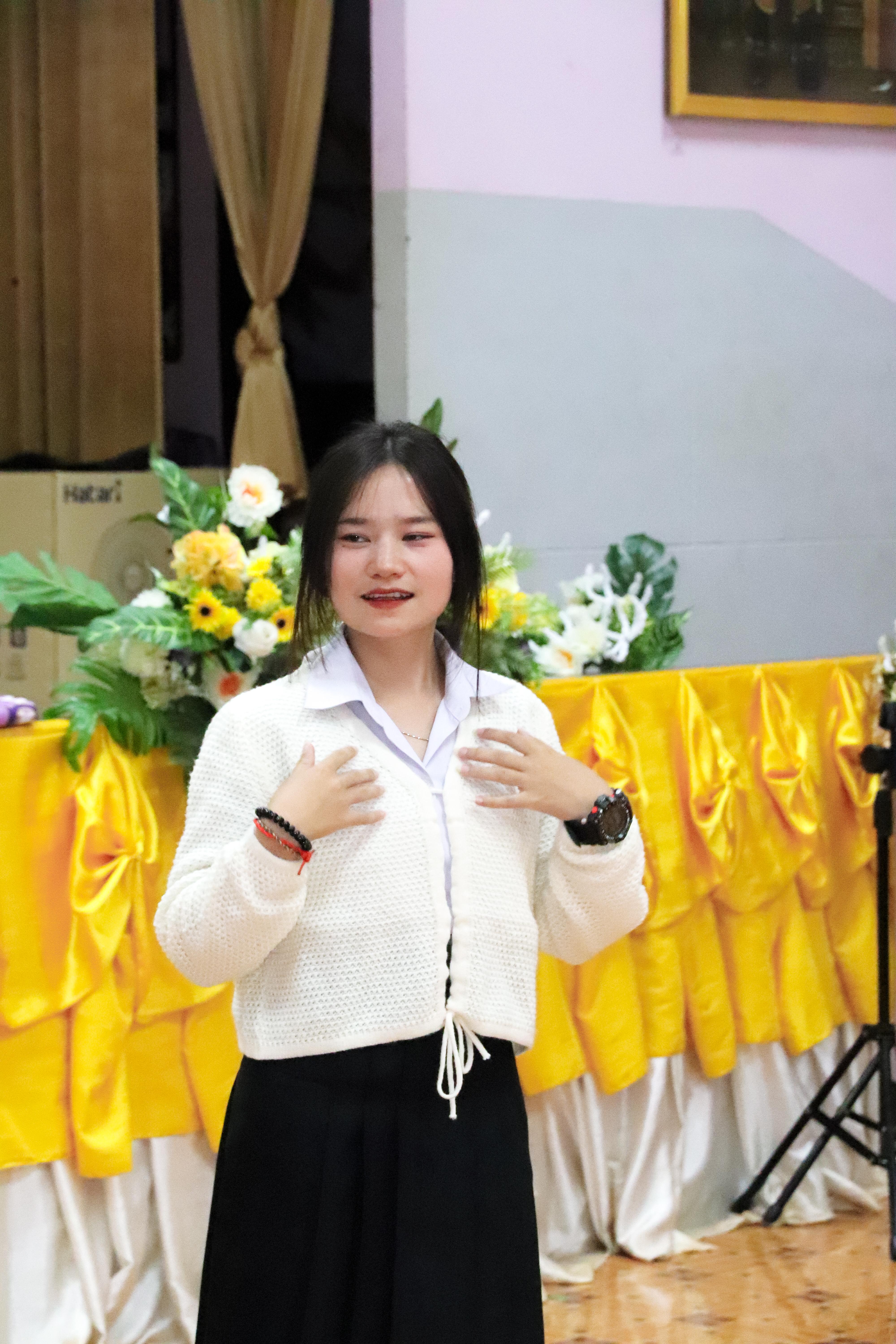 131. วันที่ 18 ธันวาคม 2567 โปรแกรมวิทยาศาสตร์ทั่วไป โปรแกรมคอมพิวเตอร์ โปรแกรมภาษาจีน ออกแนะแนวการศึกษาต่อ ณ โรงเรียนสรรพวิทยาคม อำเภอแม่สอด จังหวัดตาก และโรงเรียนป่าไม้อุทิศ 4 อำเภอพบพระ จังหวัดตาก