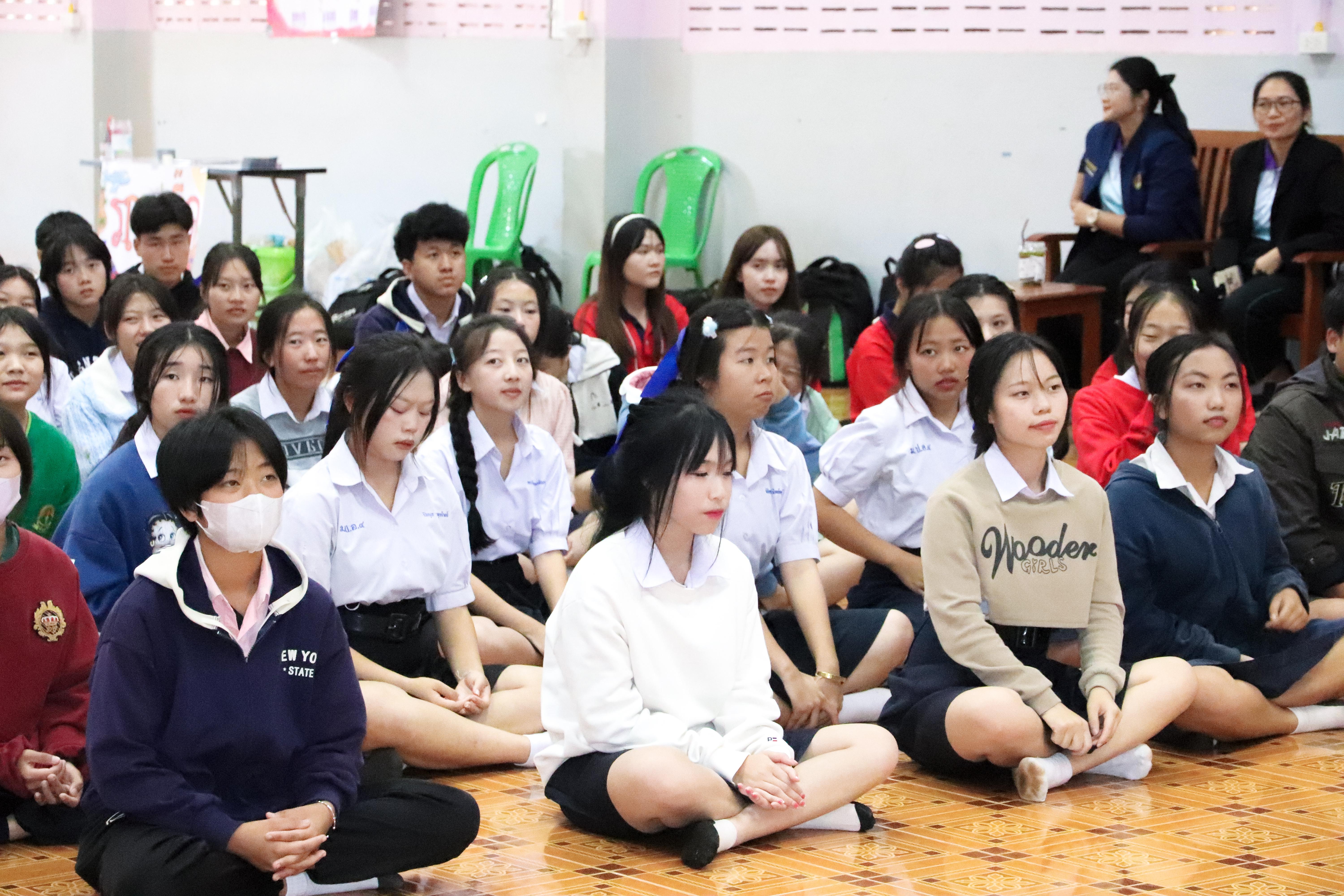 139. วันที่ 18 ธันวาคม 2567 โปรแกรมวิทยาศาสตร์ทั่วไป โปรแกรมคอมพิวเตอร์ โปรแกรมภาษาจีน ออกแนะแนวการศึกษาต่อ ณ โรงเรียนสรรพวิทยาคม อำเภอแม่สอด จังหวัดตาก และโรงเรียนป่าไม้อุทิศ 4 อำเภอพบพระ จังหวัดตาก