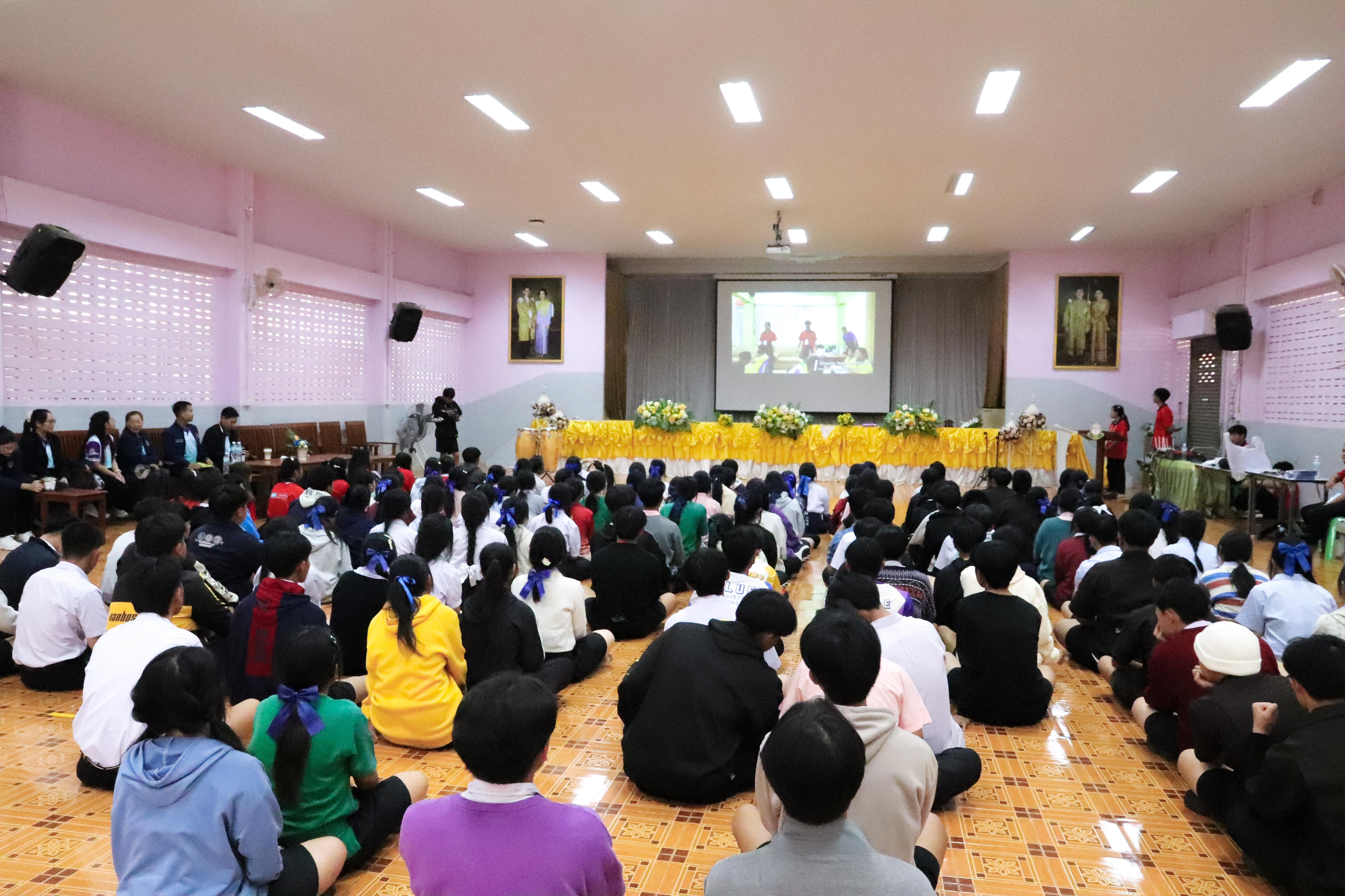 147. วันที่ 18 ธันวาคม 2567 โปรแกรมวิทยาศาสตร์ทั่วไป โปรแกรมคอมพิวเตอร์ โปรแกรมภาษาจีน ออกแนะแนวการศึกษาต่อ ณ โรงเรียนสรรพวิทยาคม อำเภอแม่สอด จังหวัดตาก และโรงเรียนป่าไม้อุทิศ 4 อำเภอพบพระ จังหวัดตาก