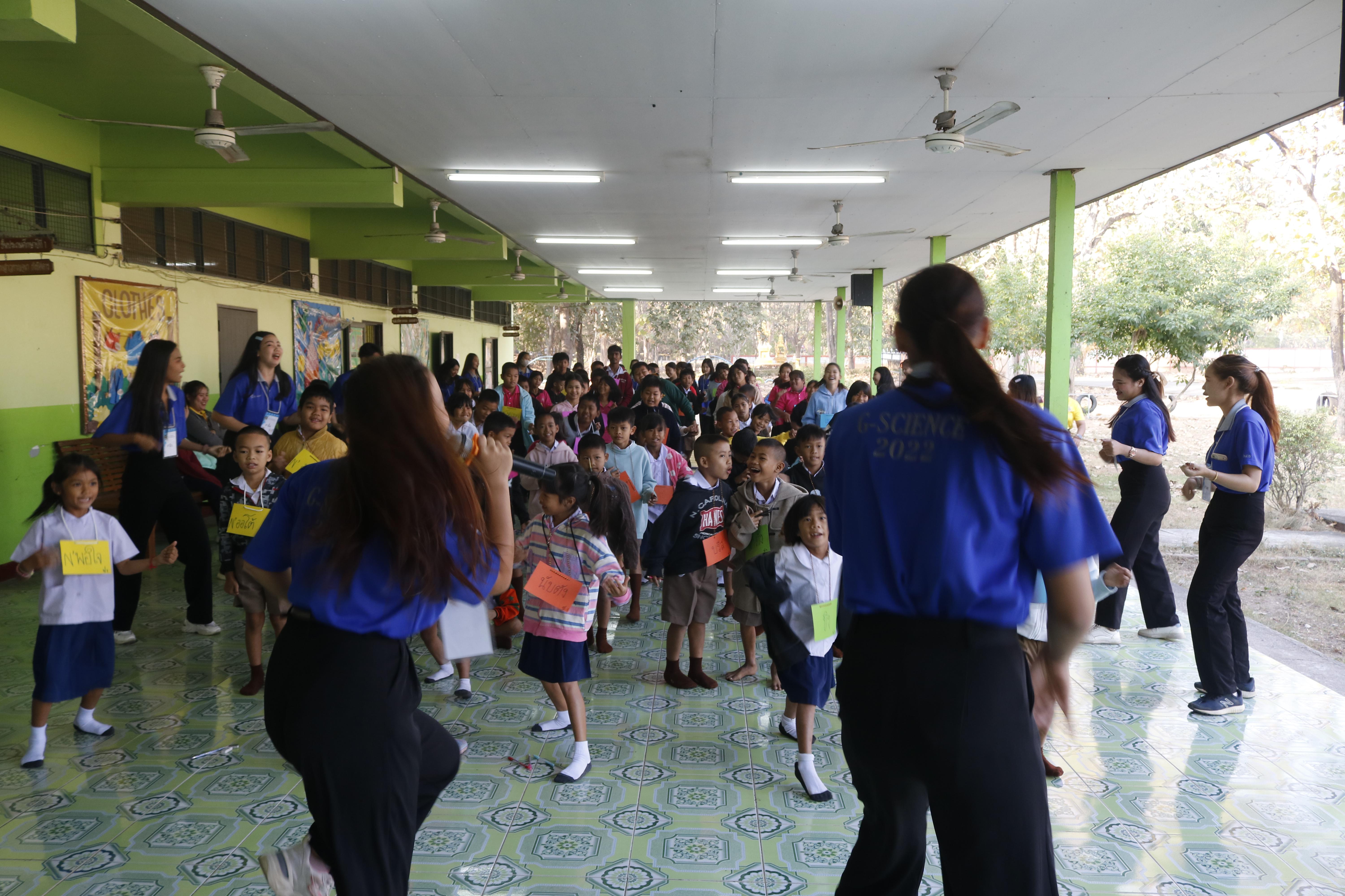 3. โรงเรียนวัดบ่อสามแสน