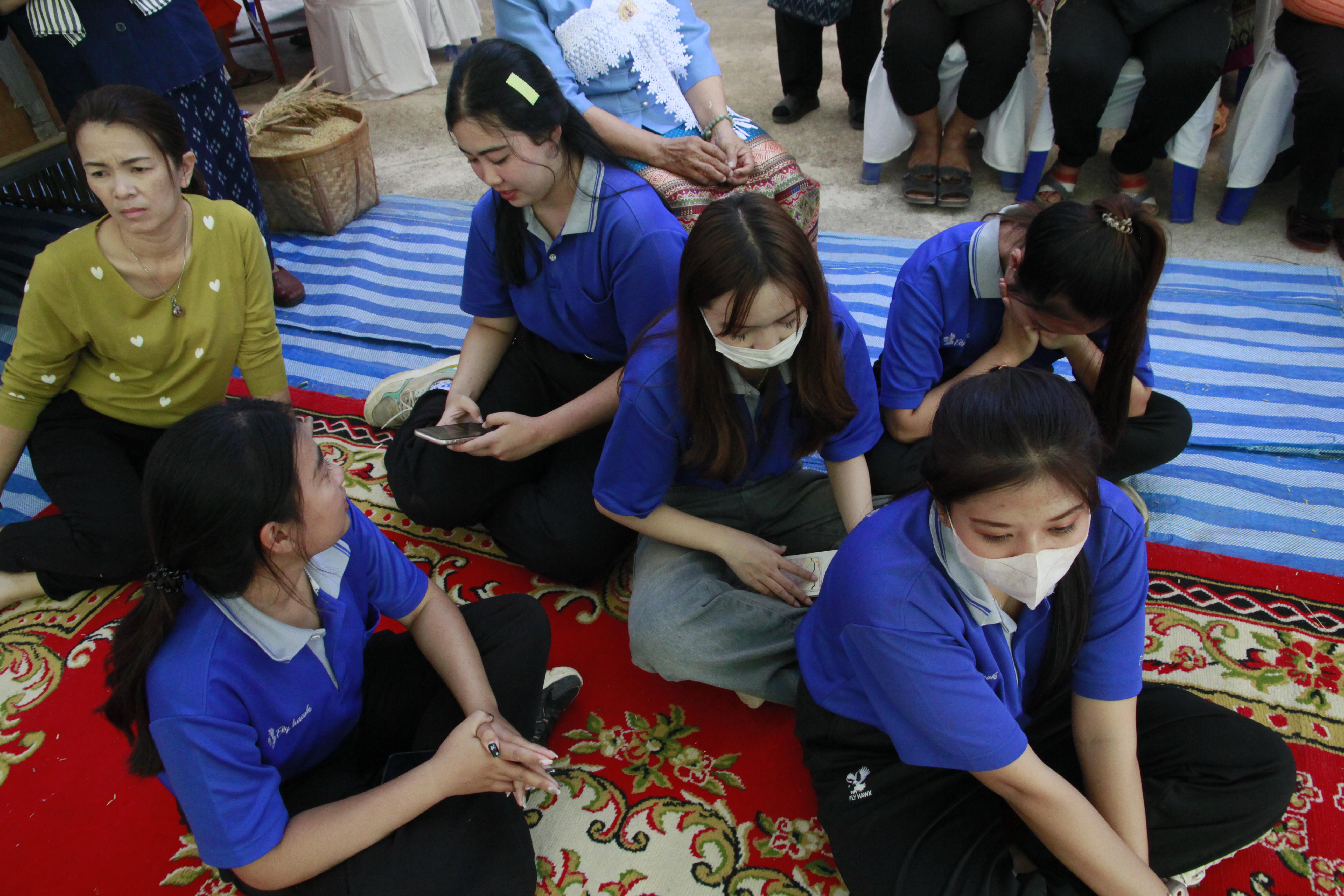 128. วันที่ 30-31 มกราคม 2568 ผศ.ดร.มณฑา หมีไพรฤกษ์ นำนักศึกษาชั้นปีที่3 เข้าร่วมงานพิธีสู่ขวัญข้าว