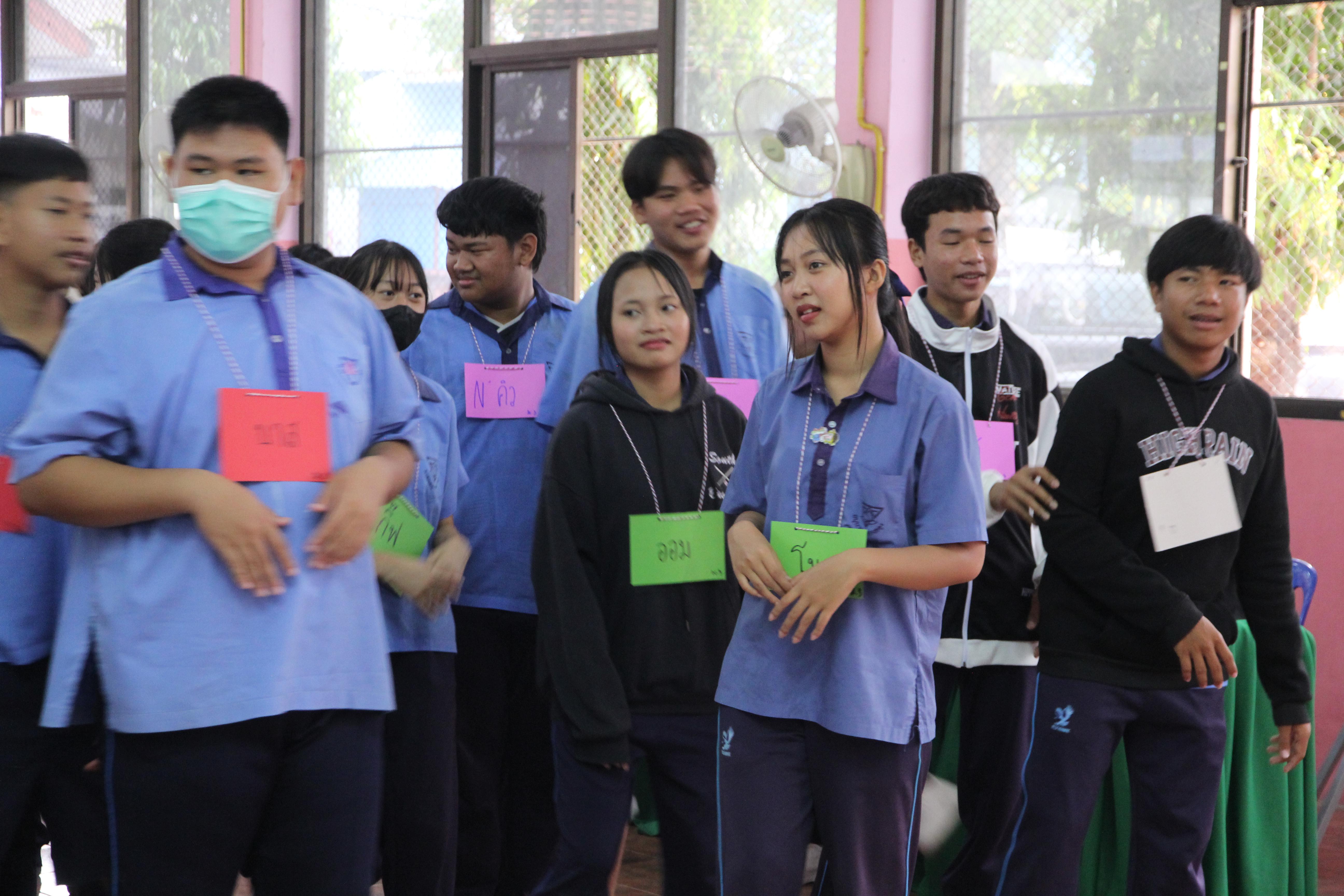 32. วันที่ 18 กุมภาพันธ์ 2568 โปรแกรมวิทยาศาสตร์ทั่วไปได้จัดกิจกรรมค่ายสเต็มศึกษา ณ โรงเรียนอนุบาลคลองขลุง อ.คลองขลุง จ.กำแพงเพชร