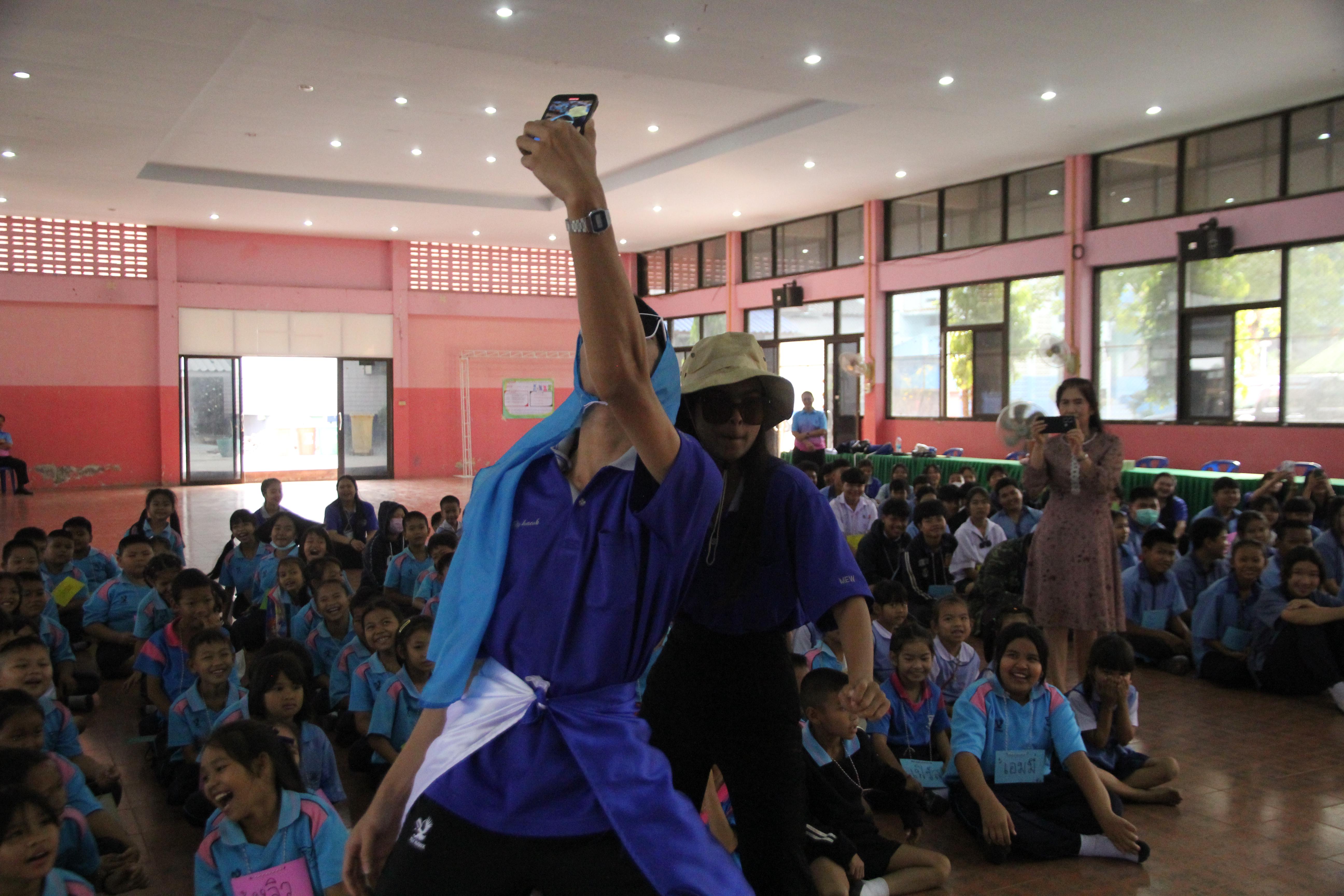 55. วันที่ 18 กุมภาพันธ์ 2568 โปรแกรมวิทยาศาสตร์ทั่วไปได้จัดกิจกรรมค่ายสเต็มศึกษา ณ โรงเรียนอนุบาลคลองขลุง อ.คลองขลุง จ.กำแพงเพชร